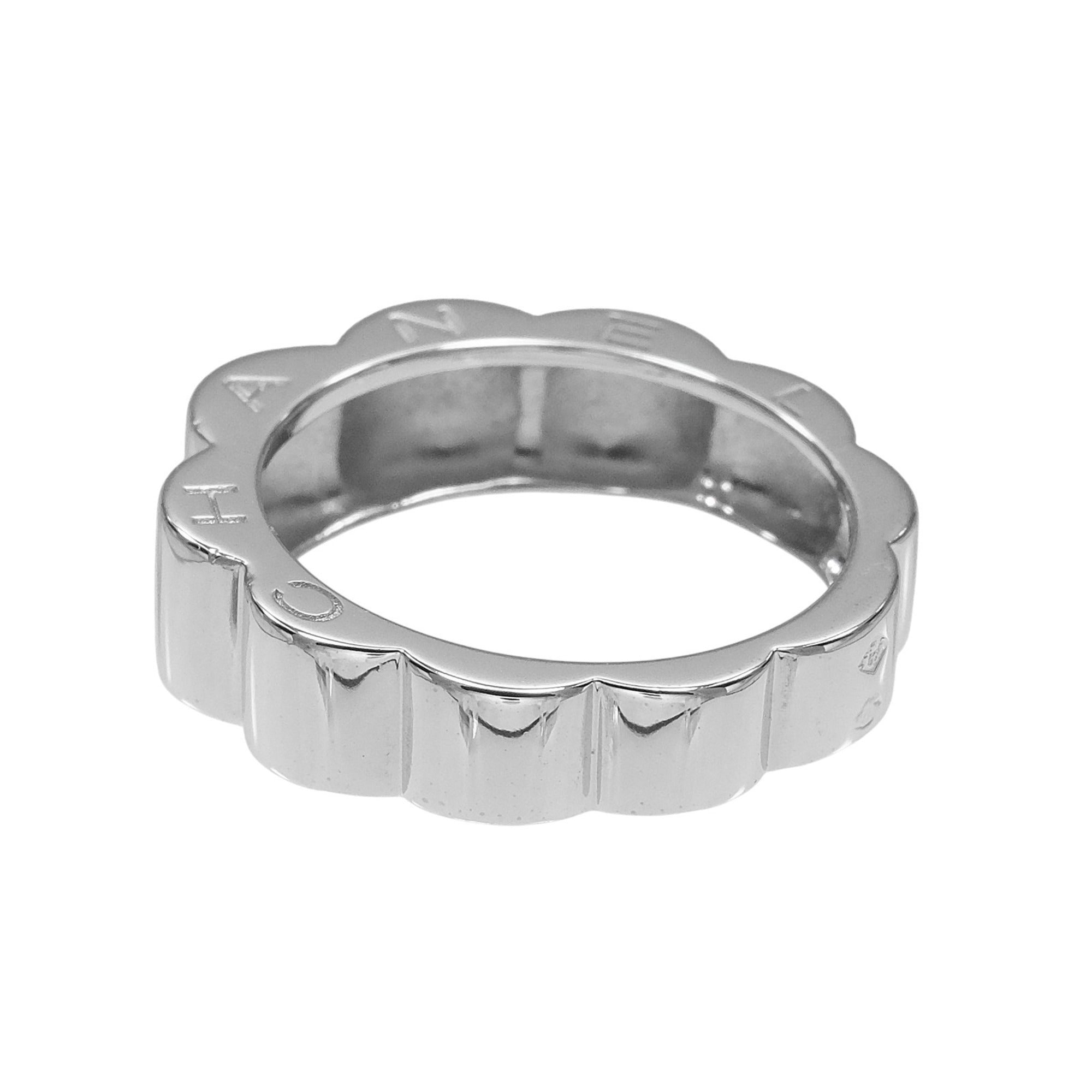 Chanel White Gold (18K) Band Ring (Pre-Owned)