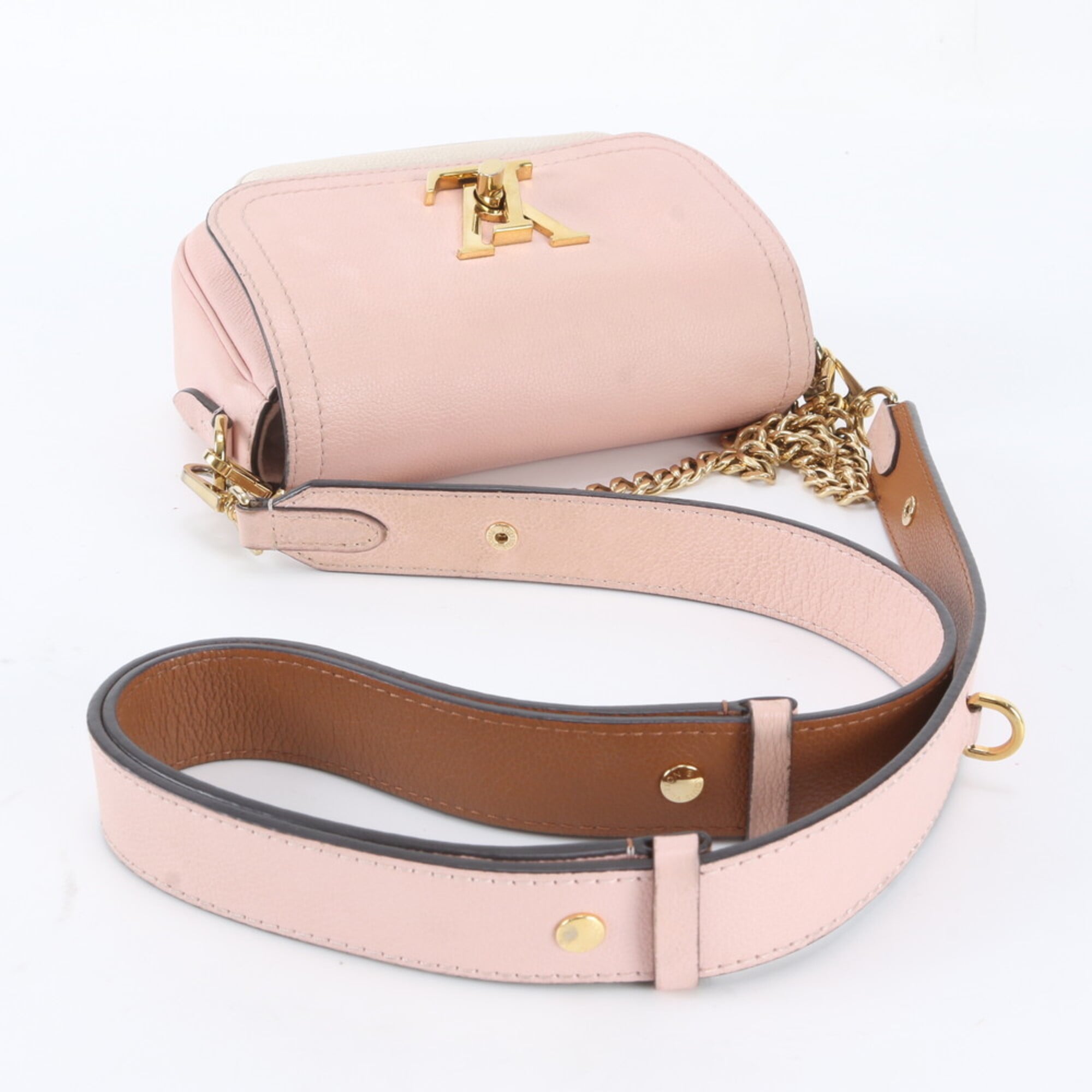 Louis Vuitton Leather Shoulder Bag (Pre-Owned)