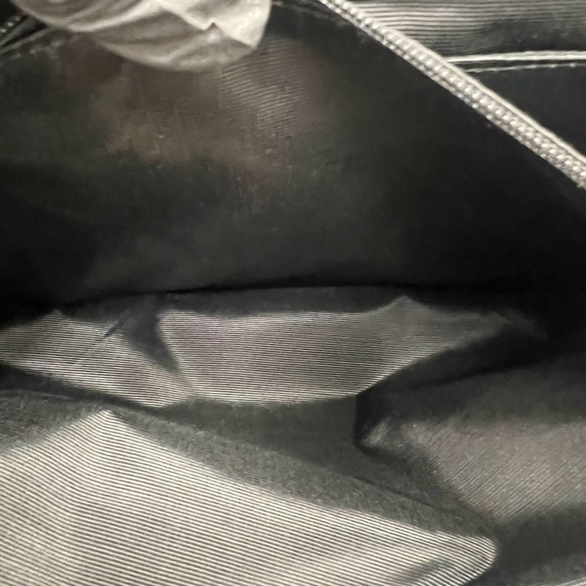 Yves Saint Laurent Black Leather Shoulder Bag Tote Bag (Pre-Owned)