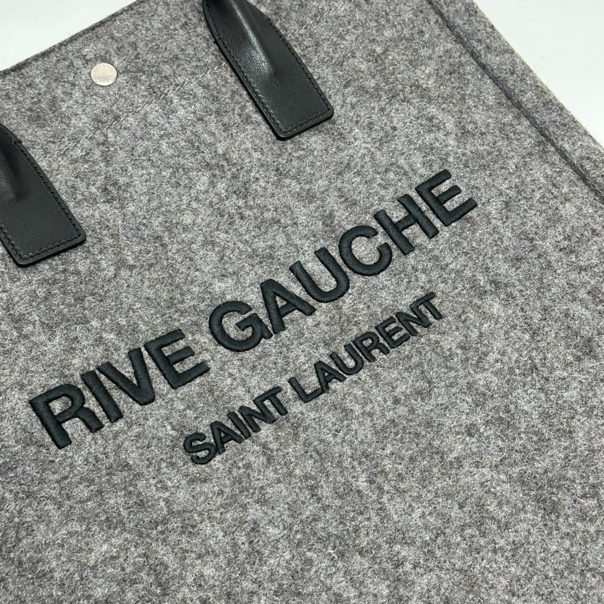 Saint Laurent Gray Other Tote Bag (Pre-Owned)