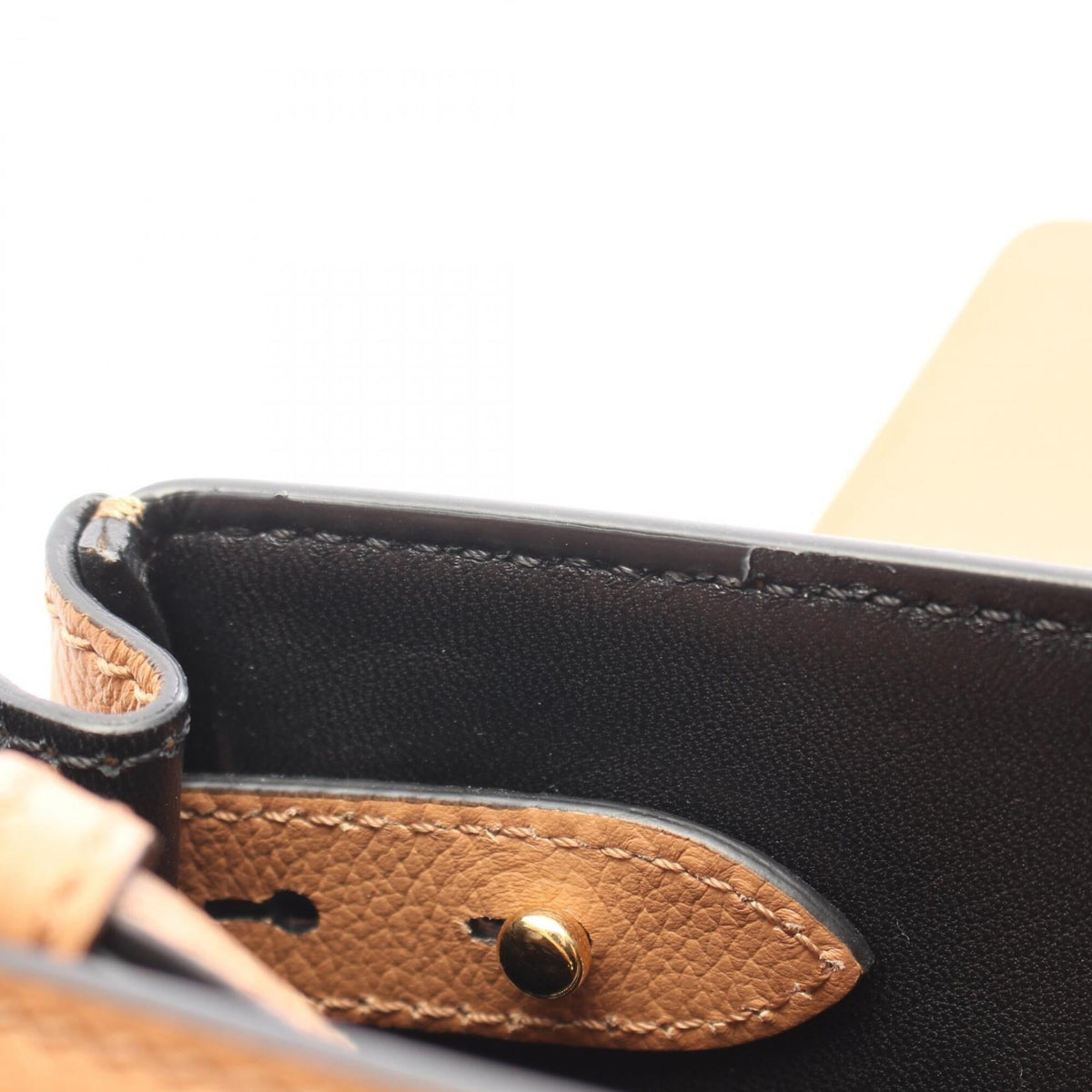 Versace Brown Leather Handbag (Pre-Owned)