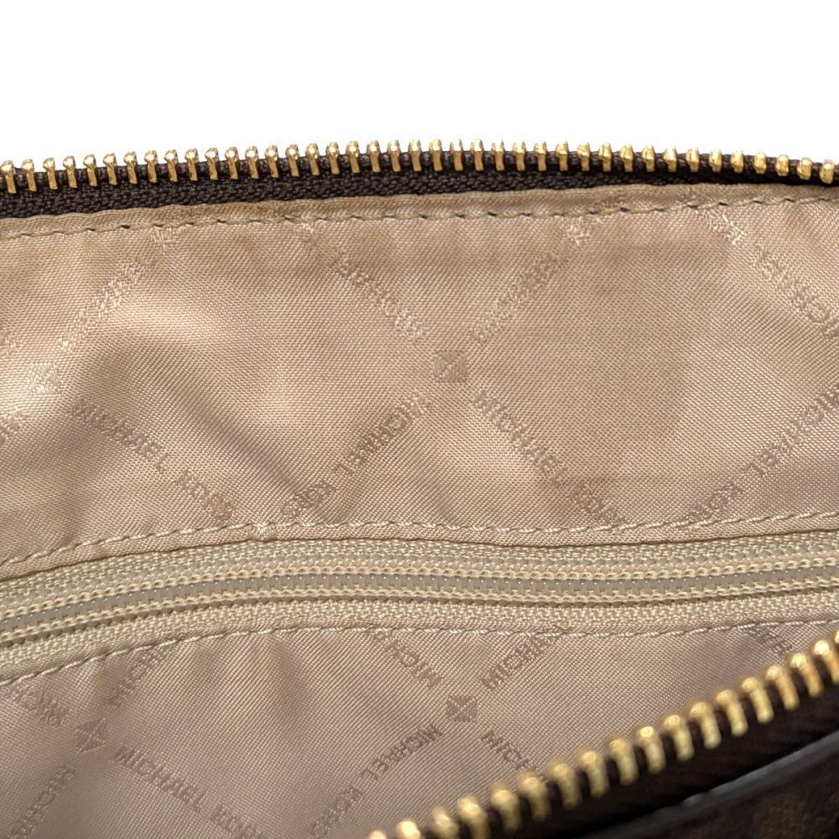 Michael Kors Brown Red Color Leather Handbag (Pre-Owned)