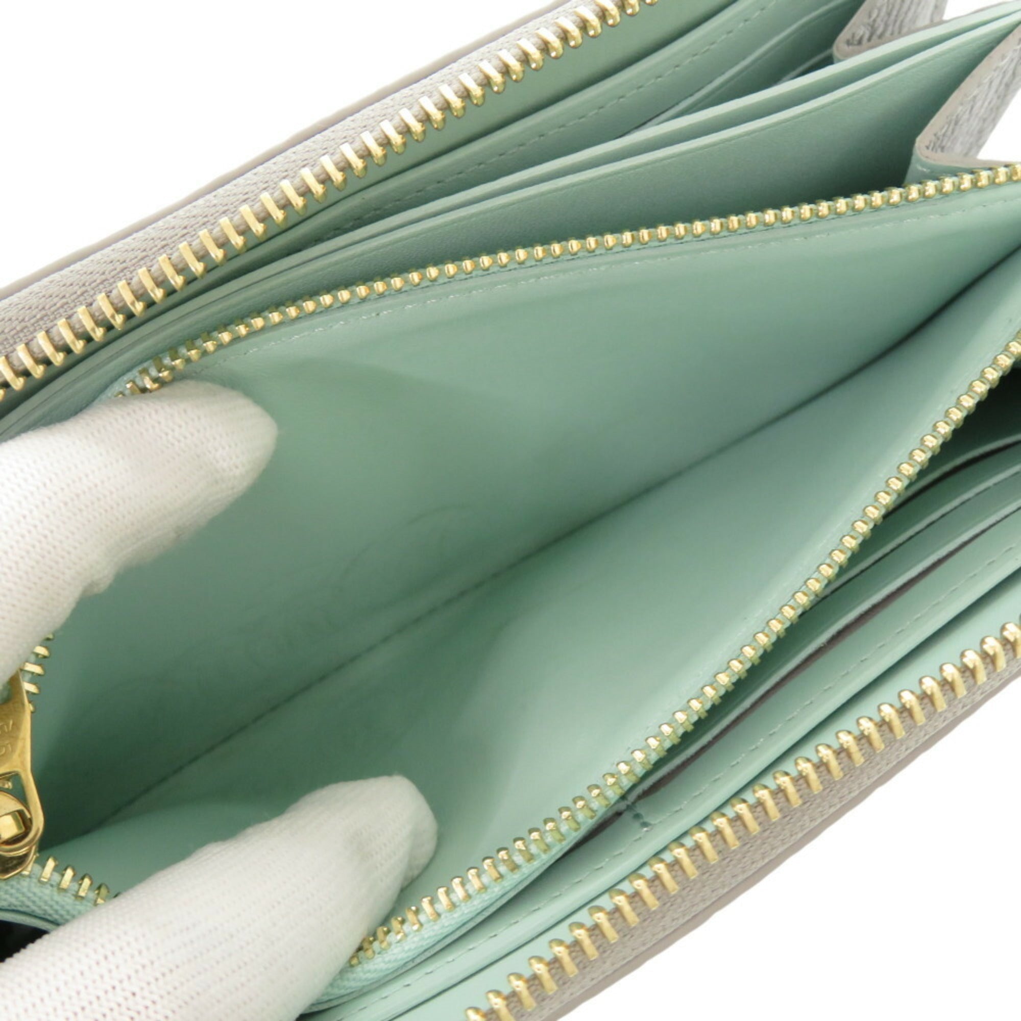 Louis Vuitton Leather Long Wallet (Bi-Fold) (Pre-Owned)