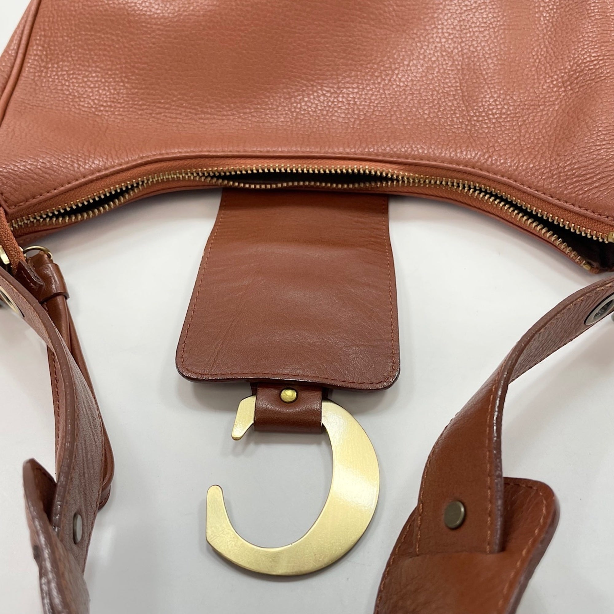 Chloé Brown Shoulder Bag (Pre-Owned)