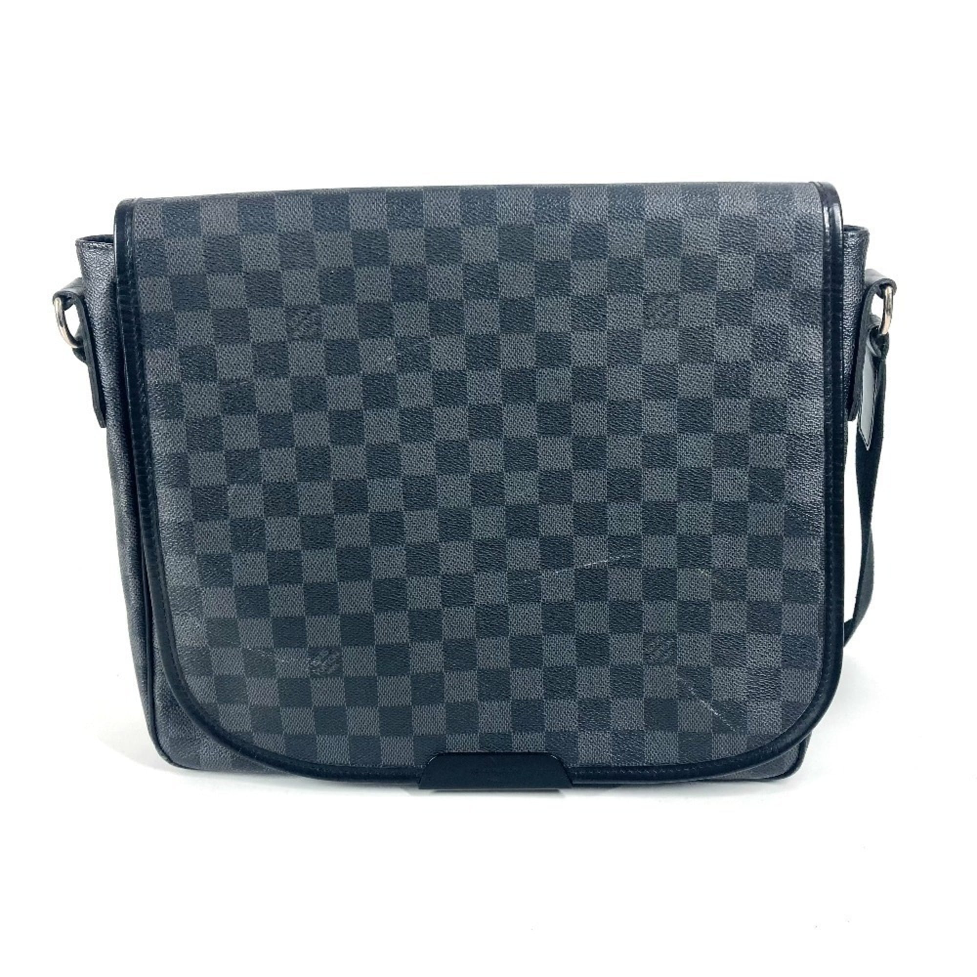 Louis Vuitton Damier Graphite Black Damier Graphite Messenger Bag Shoulder Bag (Pre-Owned)