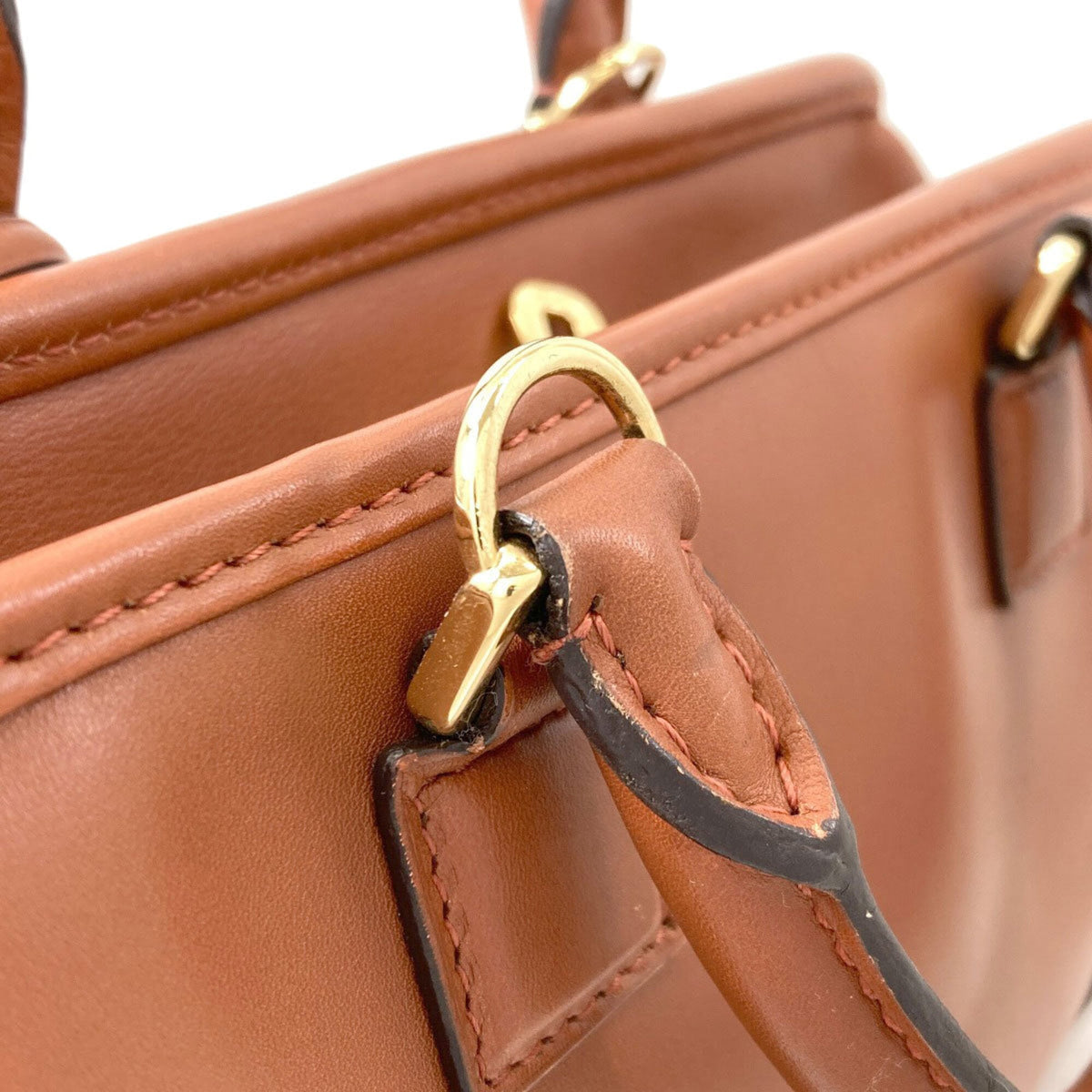 Loewe Brown Leather Handbag (Pre-Owned)