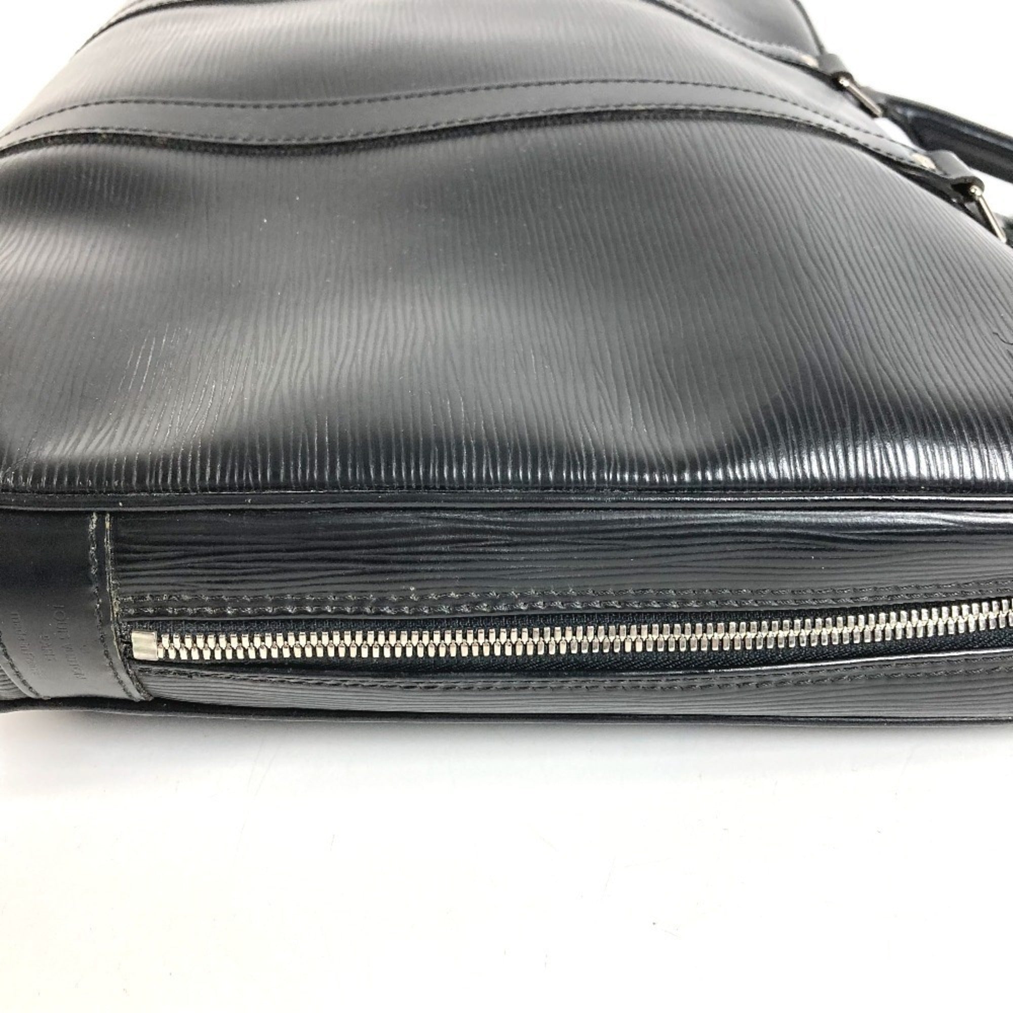 Louis Vuitton Black Noir Epi Leather Briefcase Handbag (Pre-Owned)