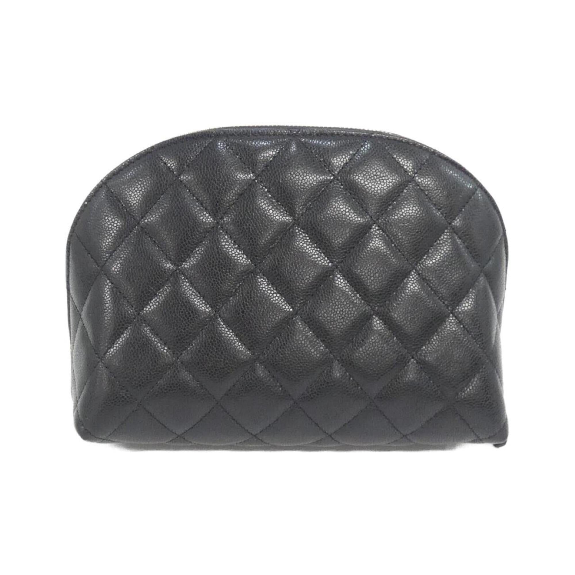 Chanel Black Grained Calfskin Handbag (Pre-Owned)