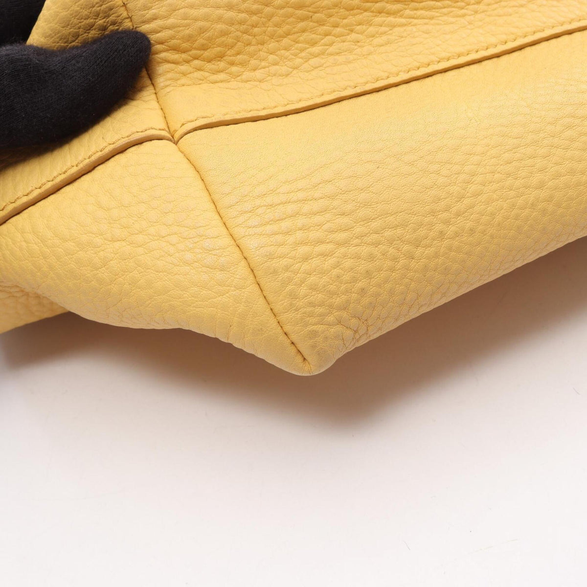 Miu Miu Yellow Leather Handbag Tote Bag (Pre-Owned)
