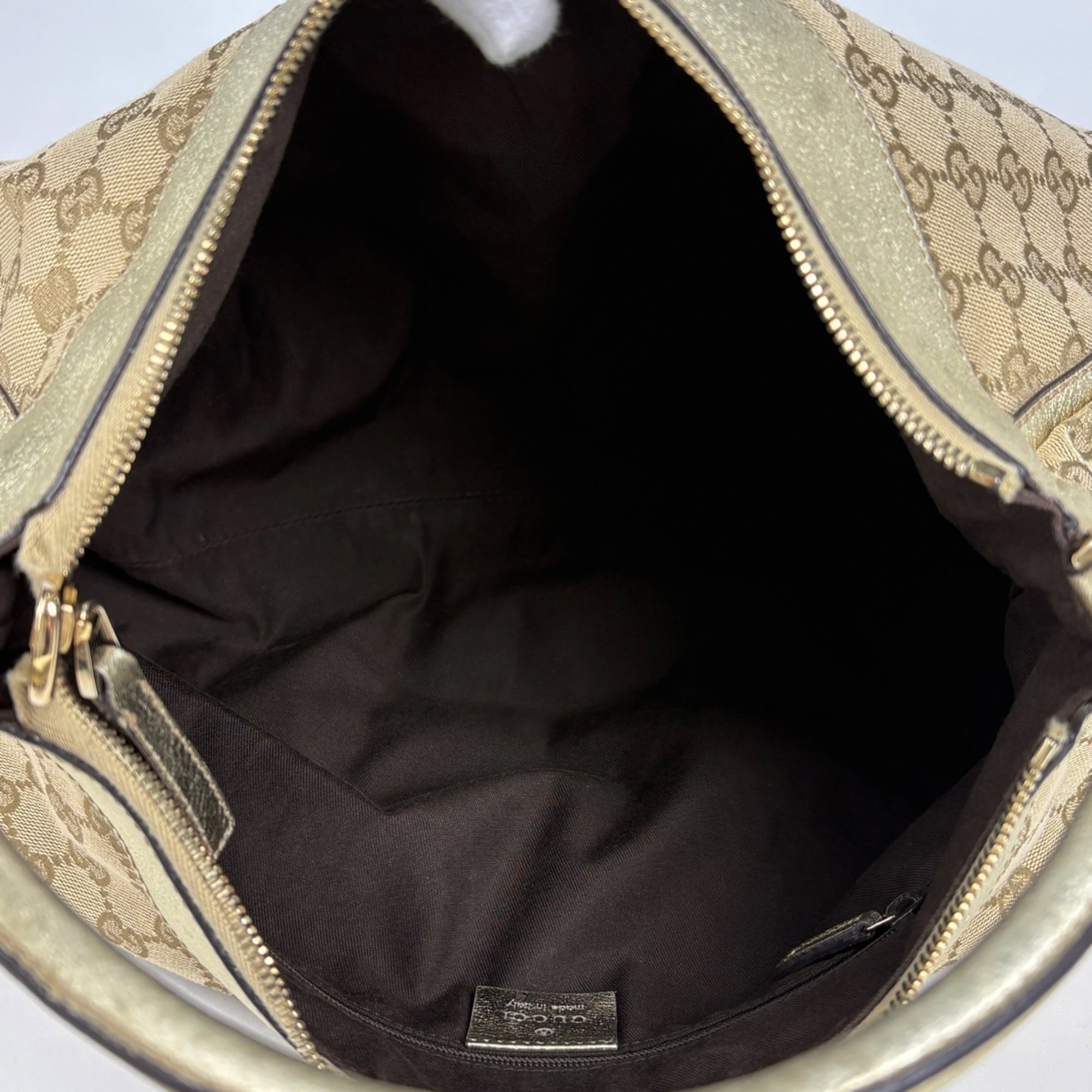Gucci Beige Gg Canvas Leather Shoulder Bag (Pre-Owned)
