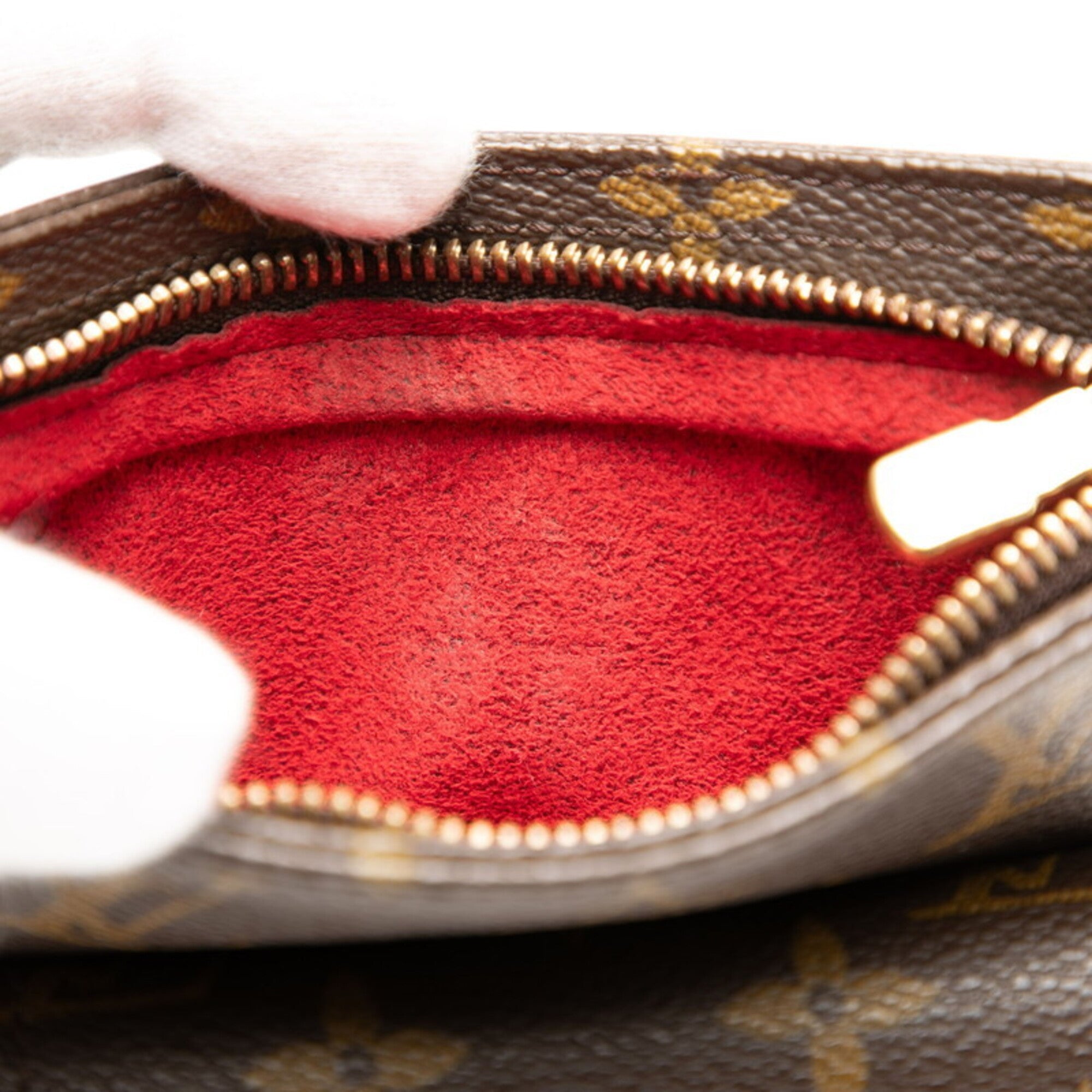 Louis Vuitton Brown Monogram Monogram Pvc Leather Handbag Pouch (Pre-Owned)