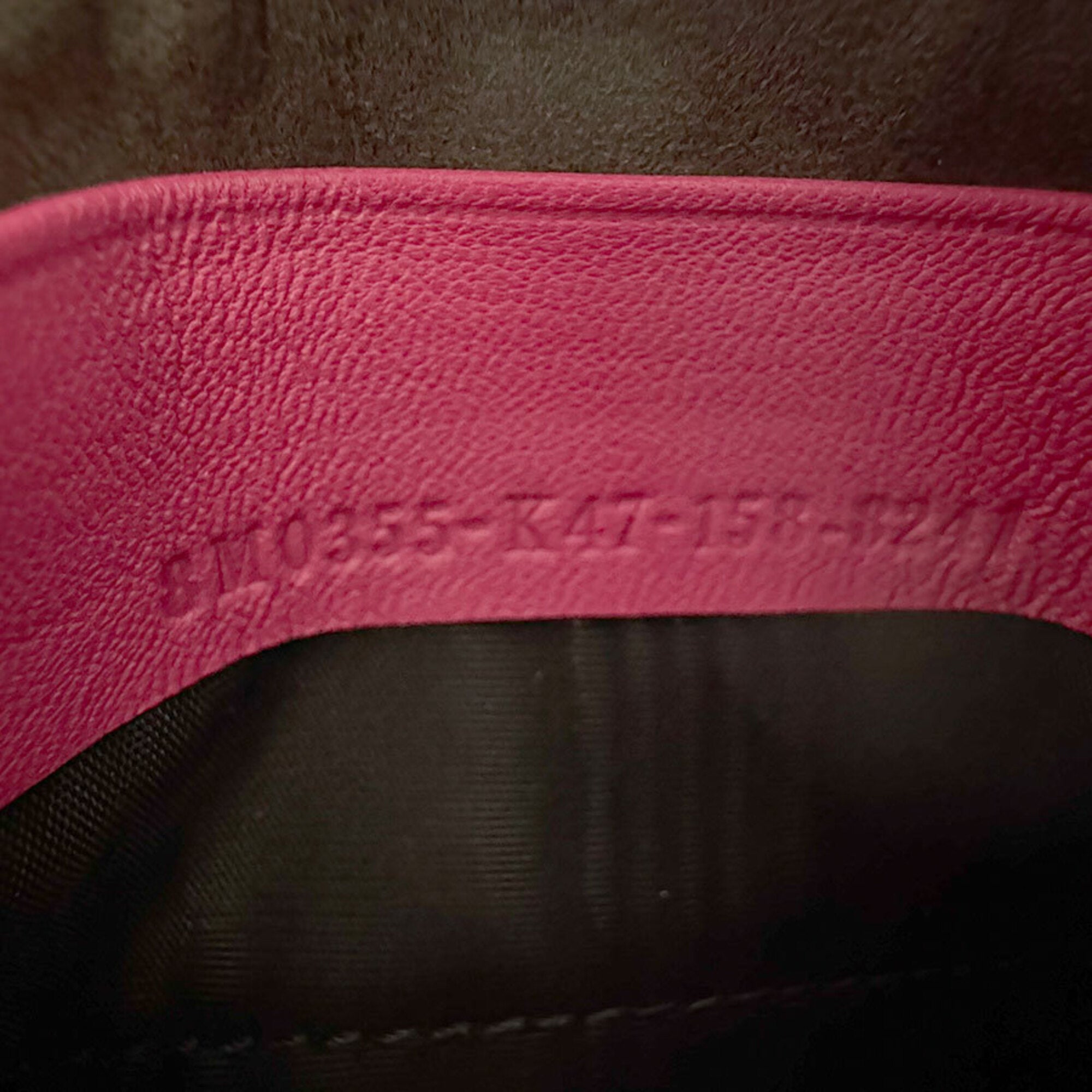 Fendi Pink Leather Shoulder Bag (Pre-Owned)