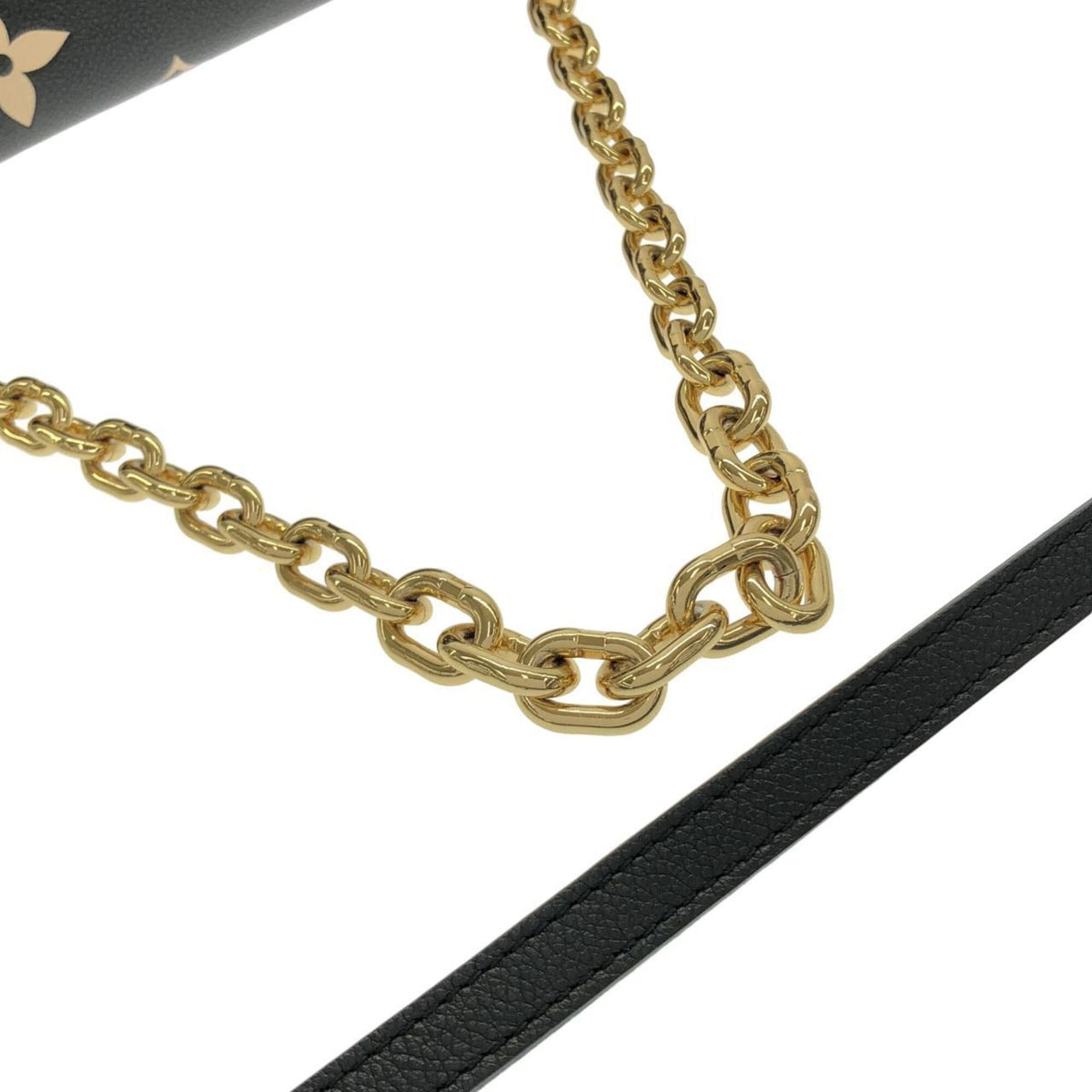 Louis Vuitton Beige Black Leather Shoulder Bag (Pre-Owned)