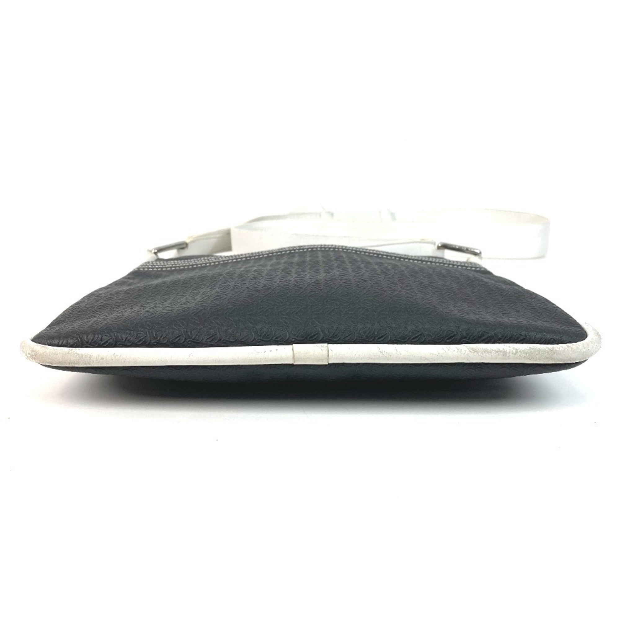 Loewe Black White Leather Pvc Pochette Shoulder Bag (Pre-Owned)