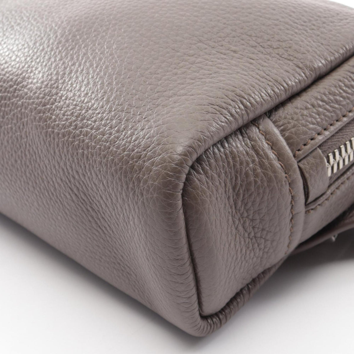 Prada Beige Leather Fanny Pack (Pre-Owned)