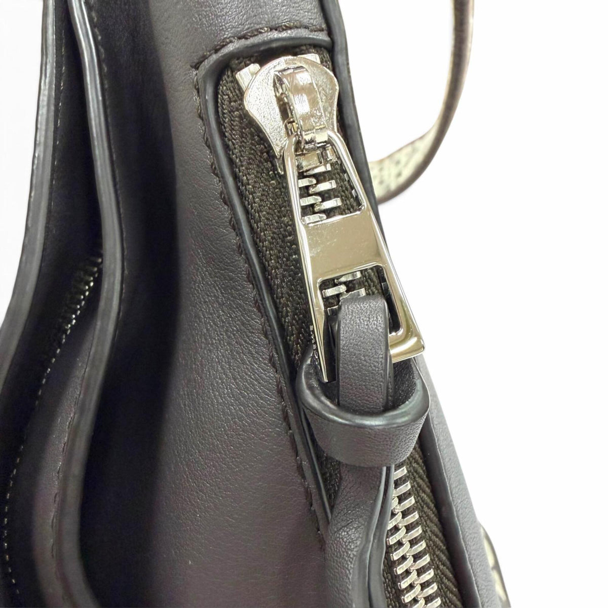 Loewe Gray Sling Bag (Pre-Owned)
