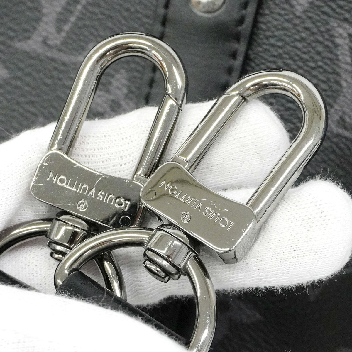 Louis Vuitton Black Gray Handbag (Pre-Owned)