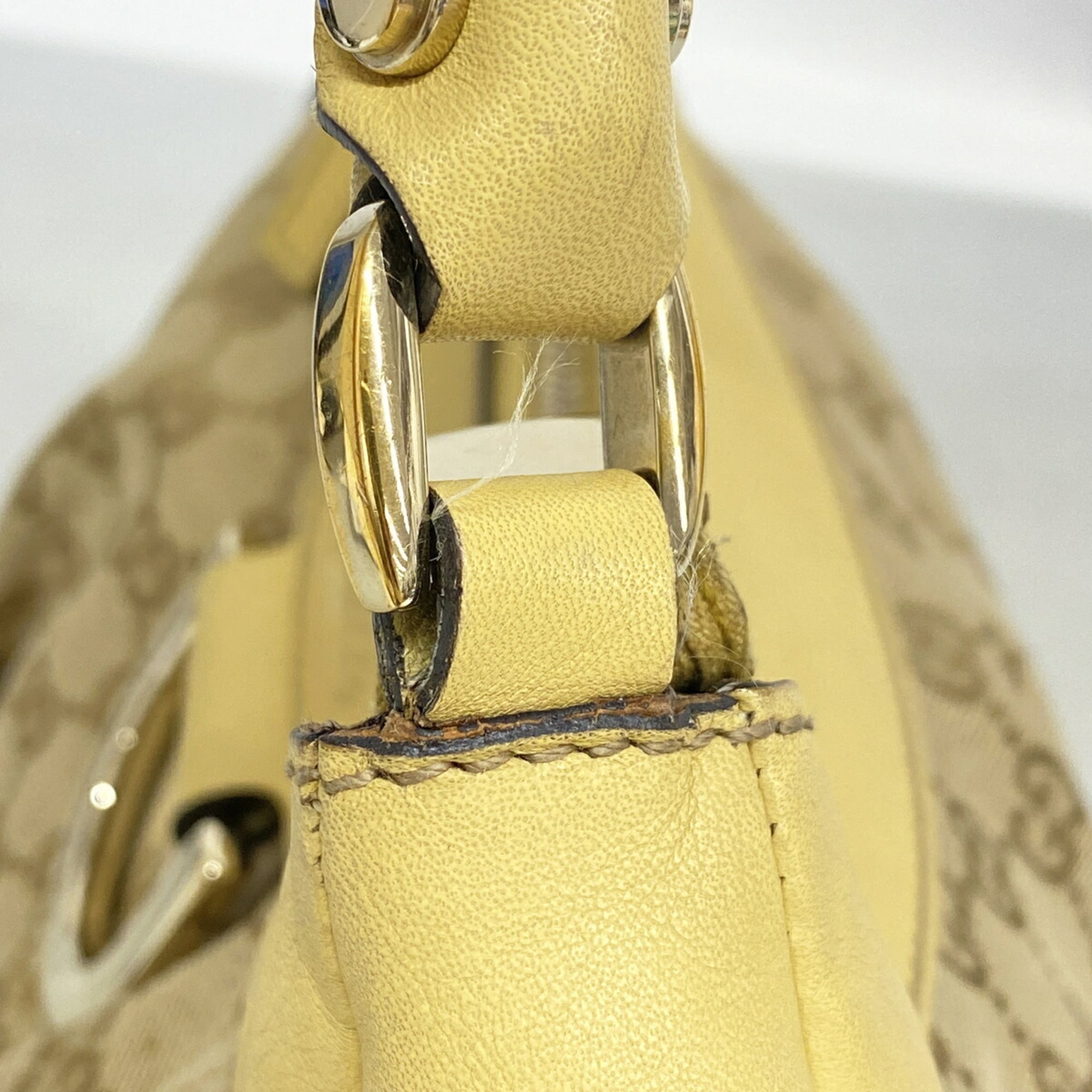 Gucci Beige Canvas Handbag (Pre-Owned)