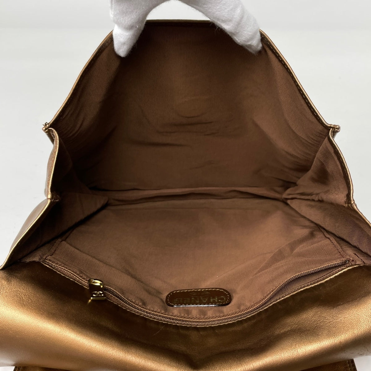 Chanel Bronze Leather Shoulder Bag (Pre-Owned)