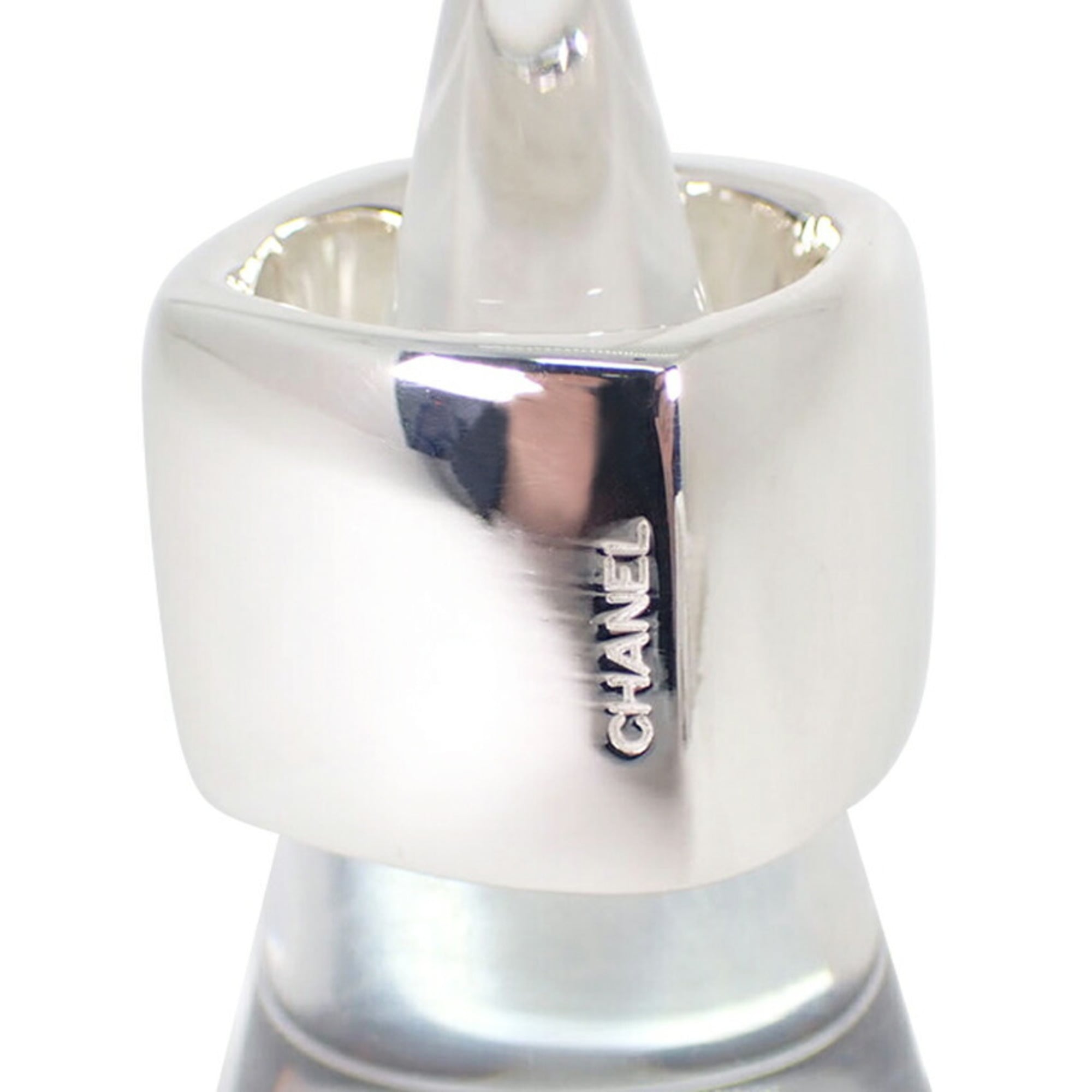 Chanel Silver Sterling Silver 925 Band Ring (Pre-Owned)