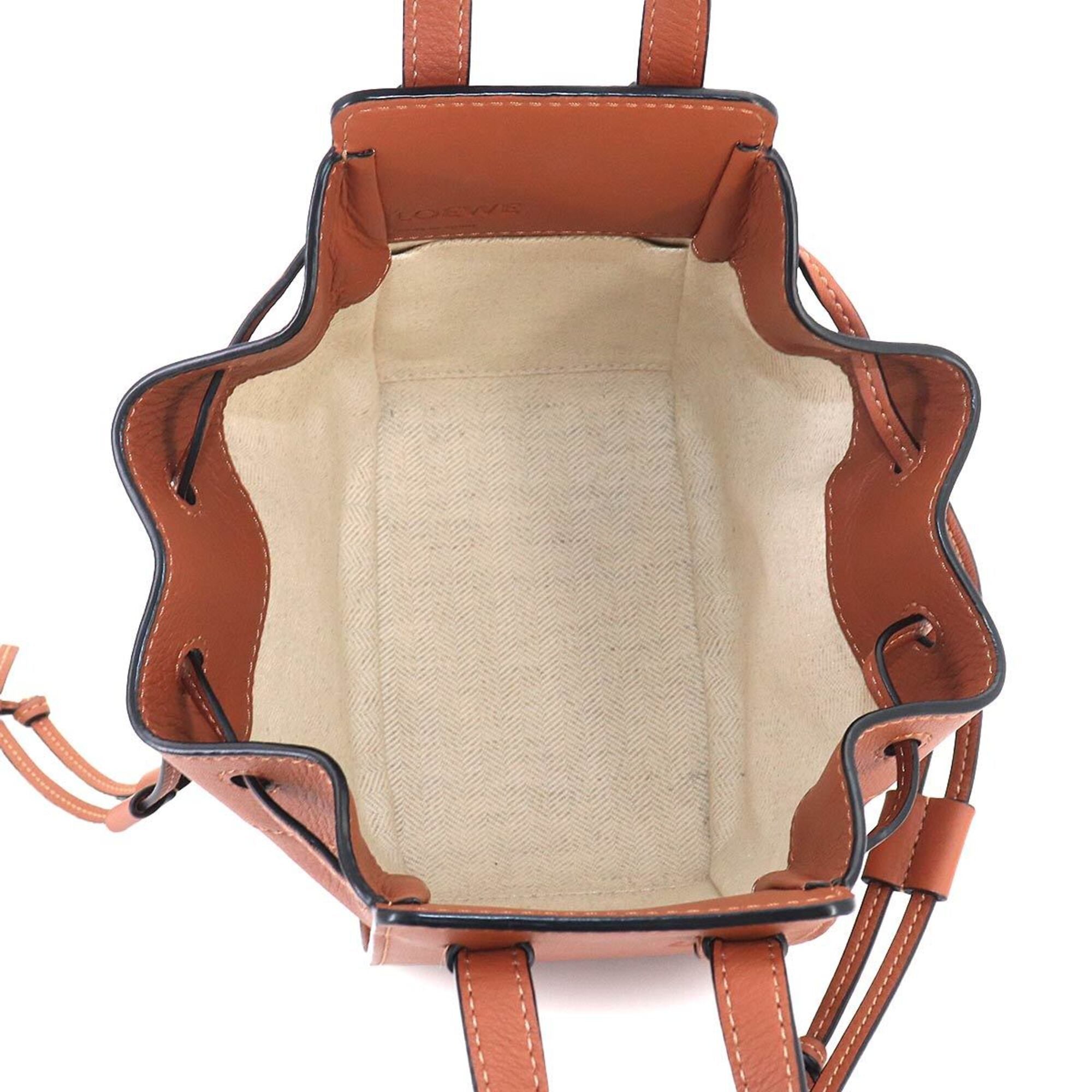 Loewe Brown Leather Handbag (Pre-Owned)