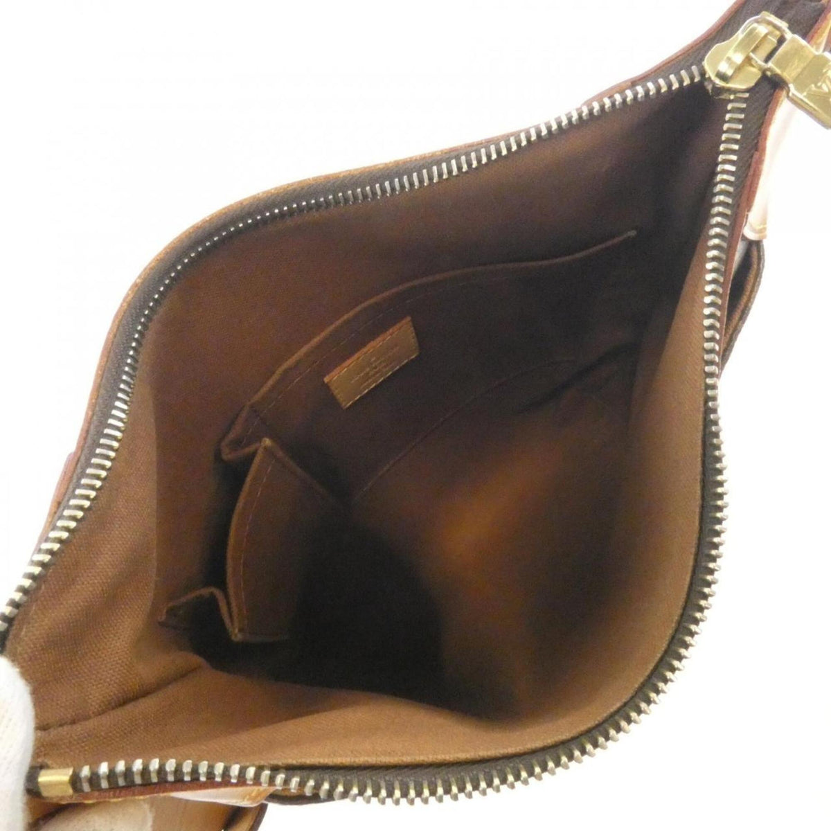 Louis Vuitton Marron Coated Canvas Shoulder Bag (Pre-Owned)