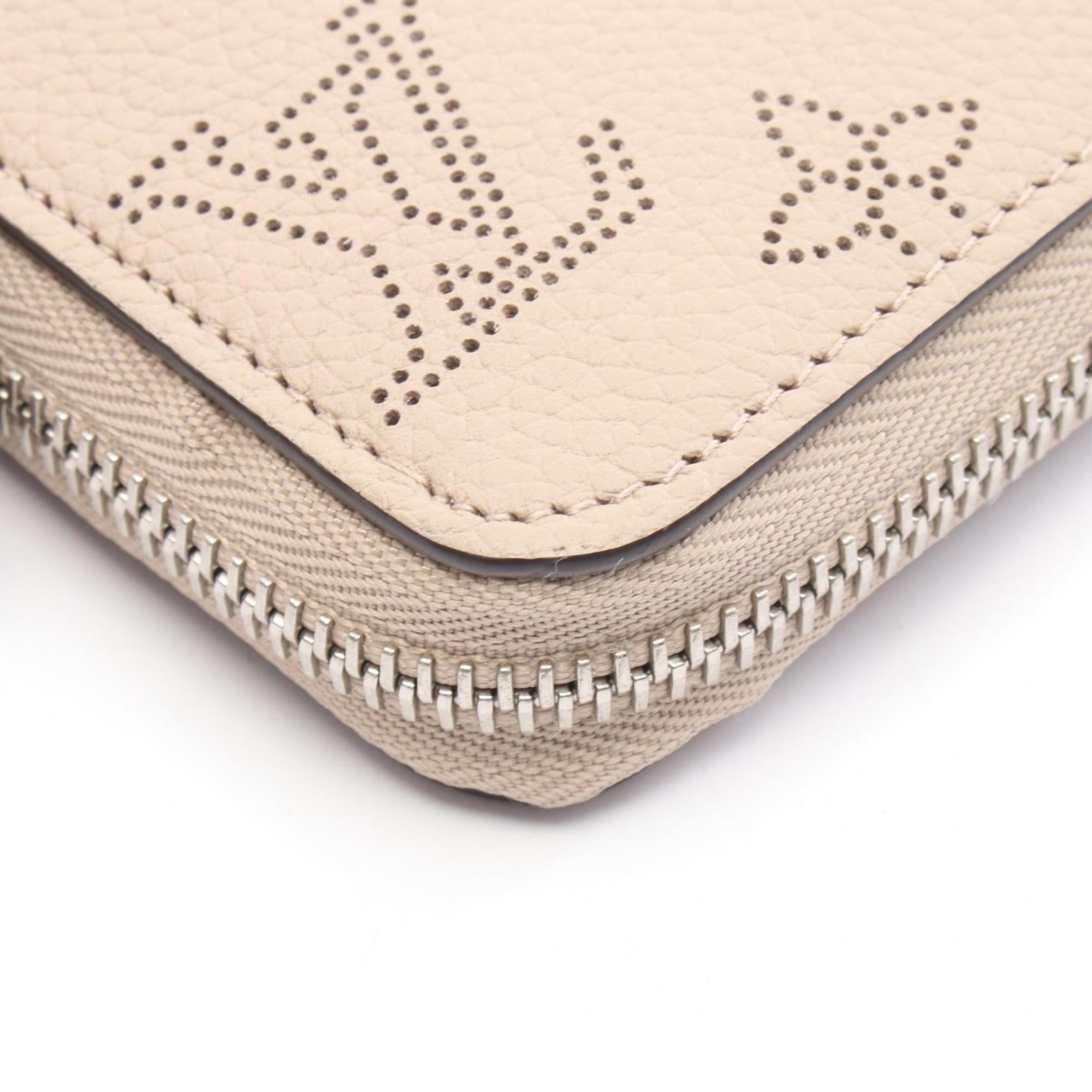 Louis Vuitton Beige Galle Mahina Leather Leather Long Wallet (Bi-Fold) (Pre-Owned)