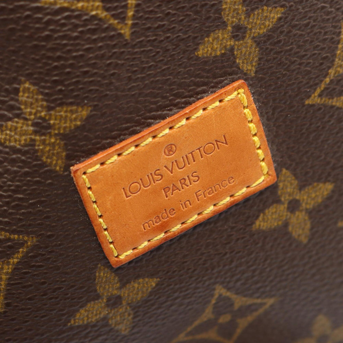 Louis Vuitton Brown Coated Canvas Leather Handbag Shoulder Bag (Pre-Owned)