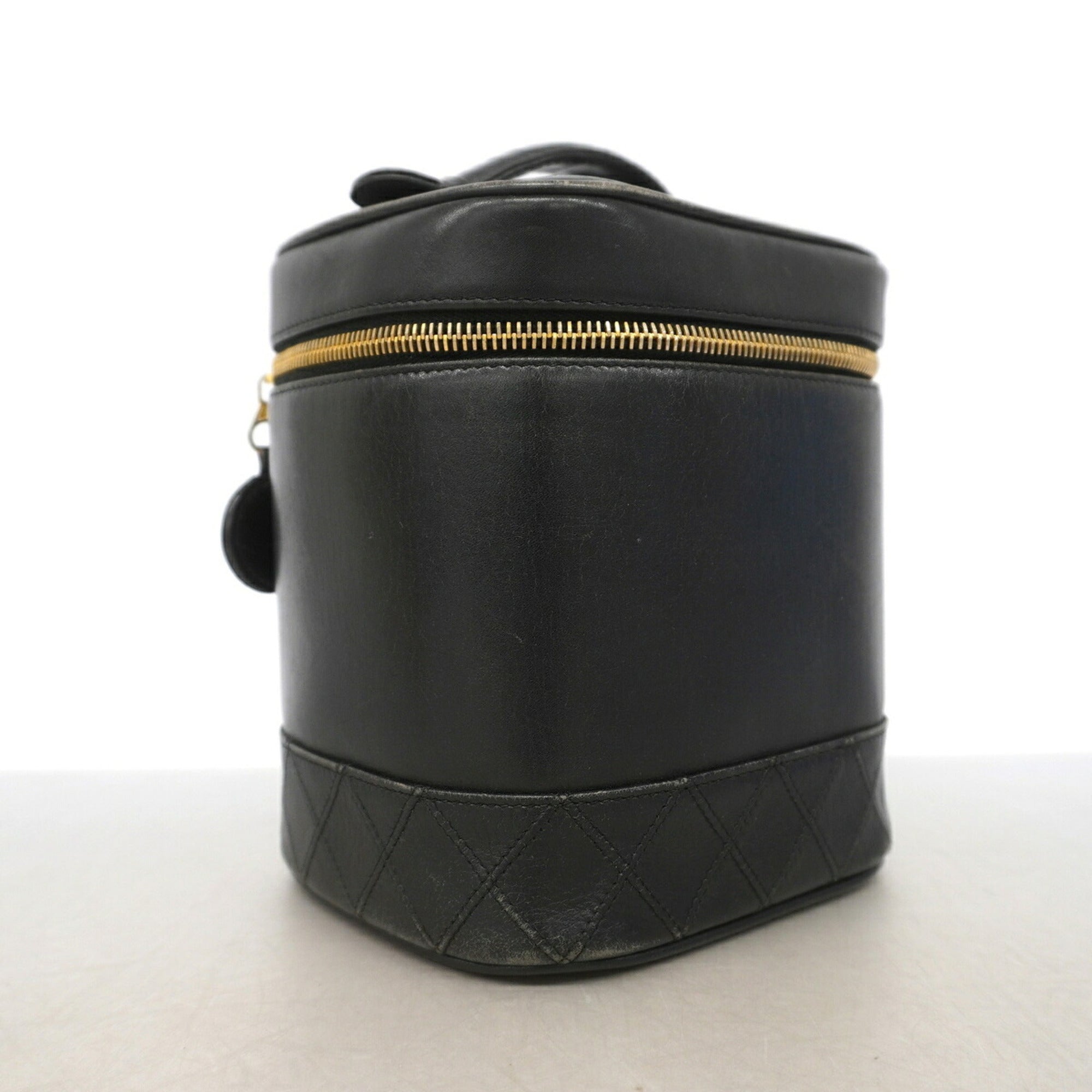 Chanel Black Leather Vanity Bag (Pre-Owned)