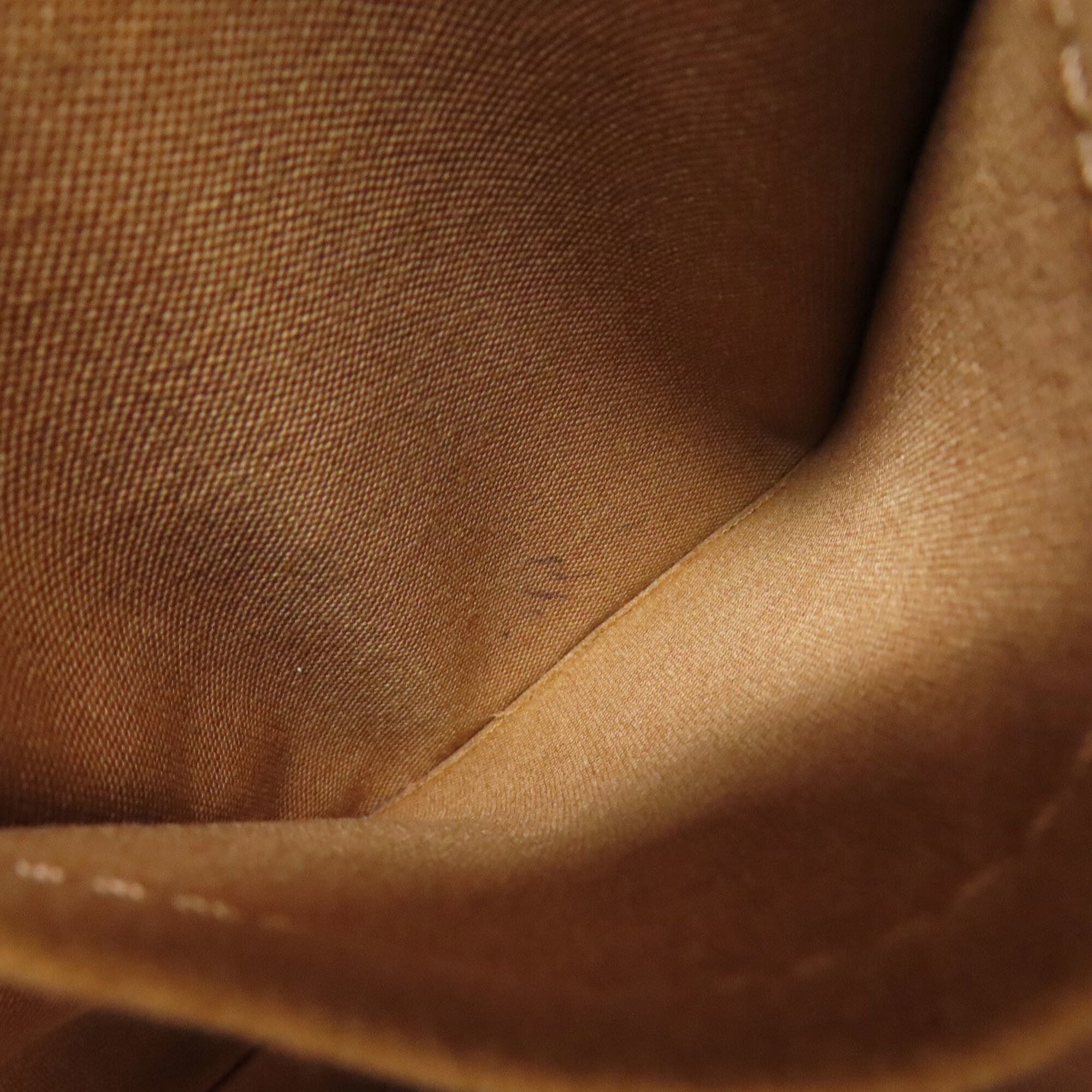 Louis Vuitton Brown Monogram Monogram Canvas Tote Bag (Pre-Owned)