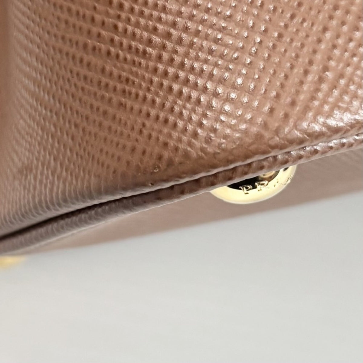 Prada Brown Leather Handbag Tote Bag (Pre-Owned)