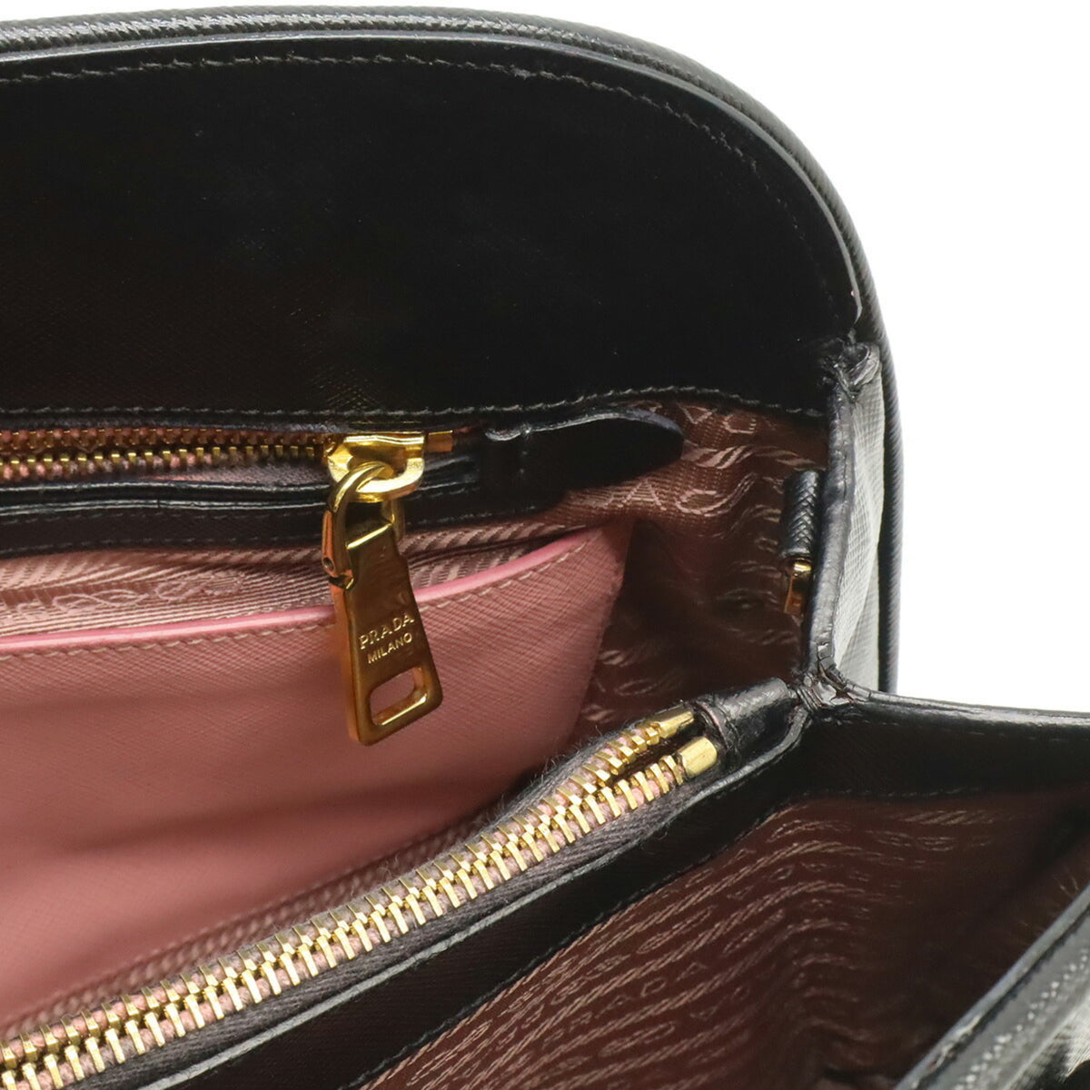 Prada Saffiano Black Leather Handbag Shoulder Bag (Pre-Owned)