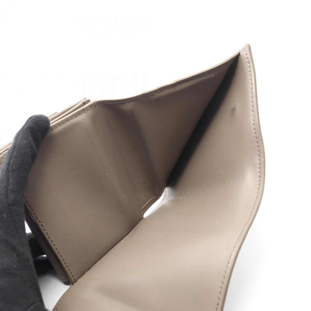 Celine Beige Leather Wallet (Tri-Fold) (Pre-Owned)