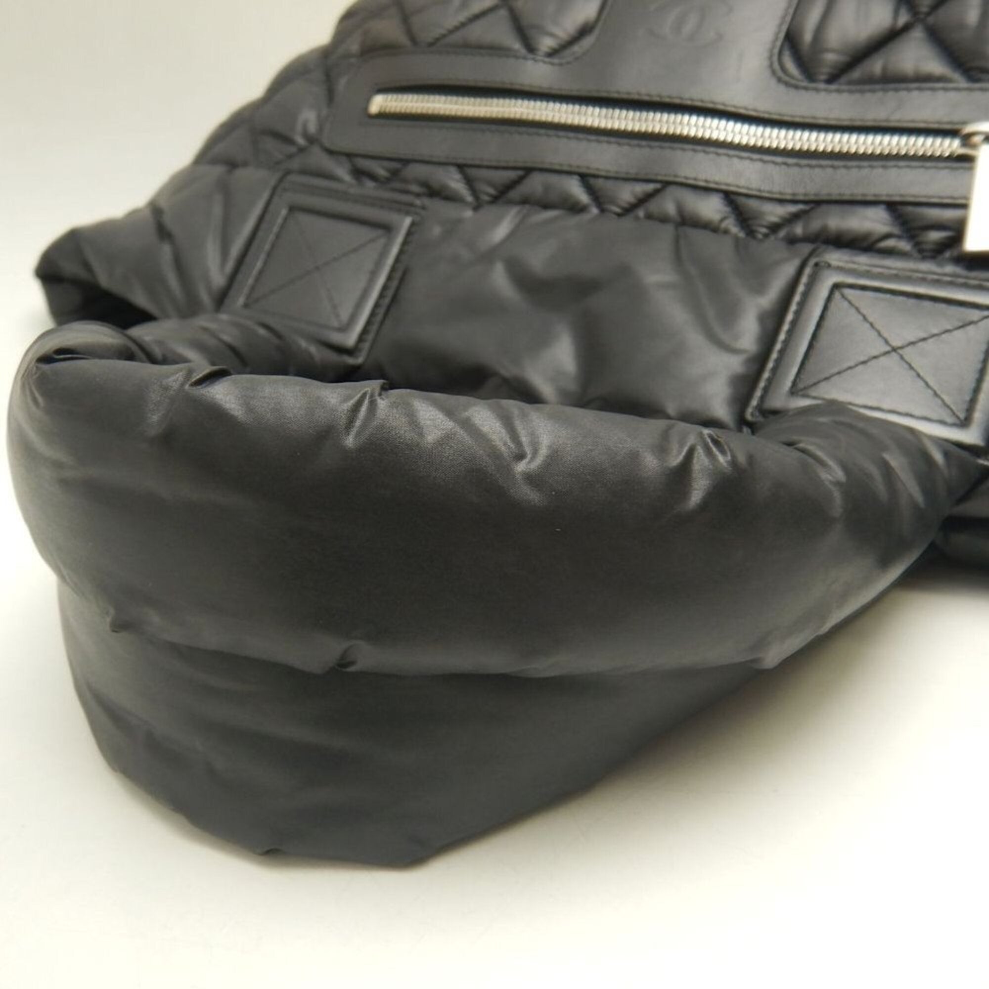 Chanel Coco Cocoon Black Nylon Tote Bag (Pre-Owned)
