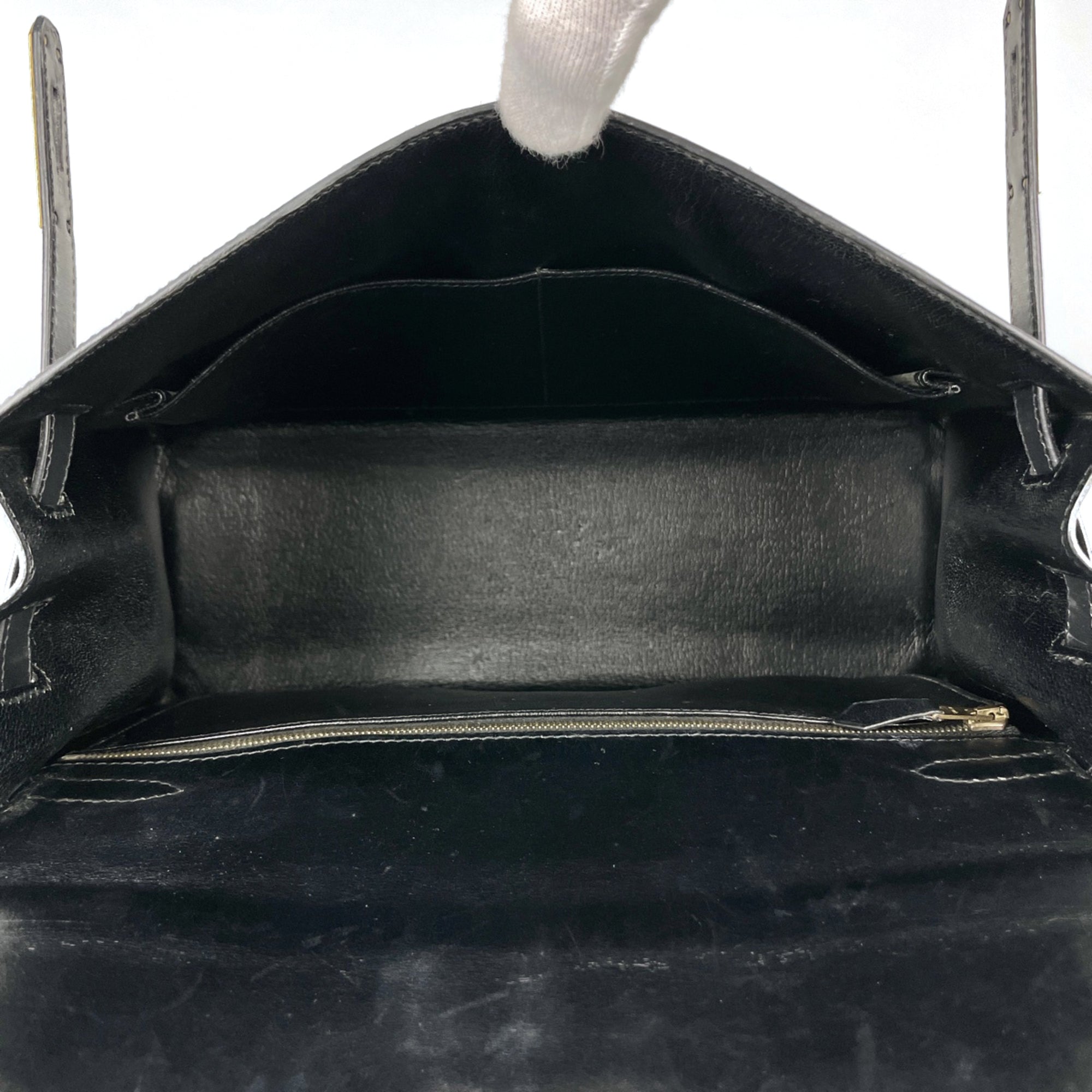 Hermes Black Box Calf Leather Handbag (Pre-Owned)