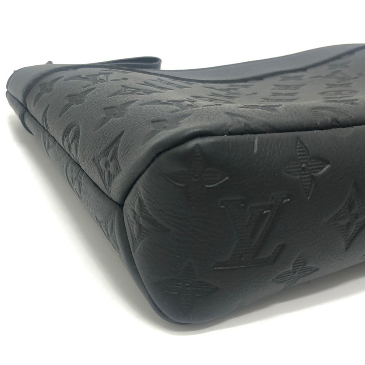 Louis Vuitton Black Clutch Bag (Pre-Owned)