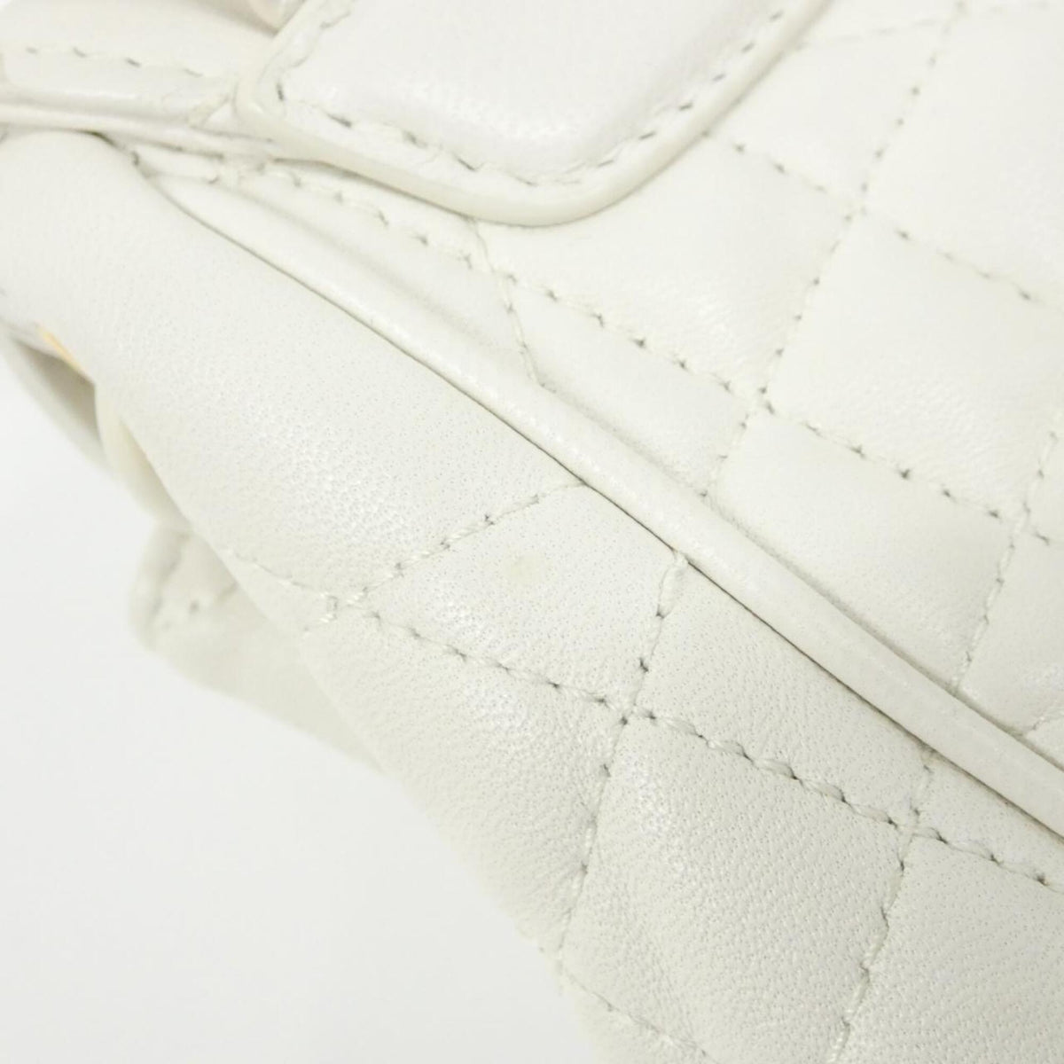 Christian Dior White Leather Backpack (Pre-Owned)