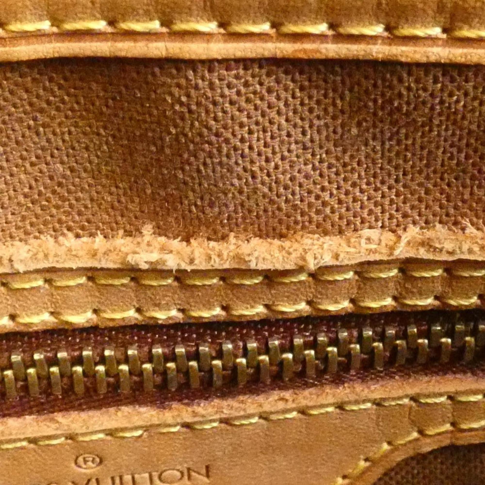 Louis Vuitton Marron Monogram Monogram Handbag (Pre-Owned)