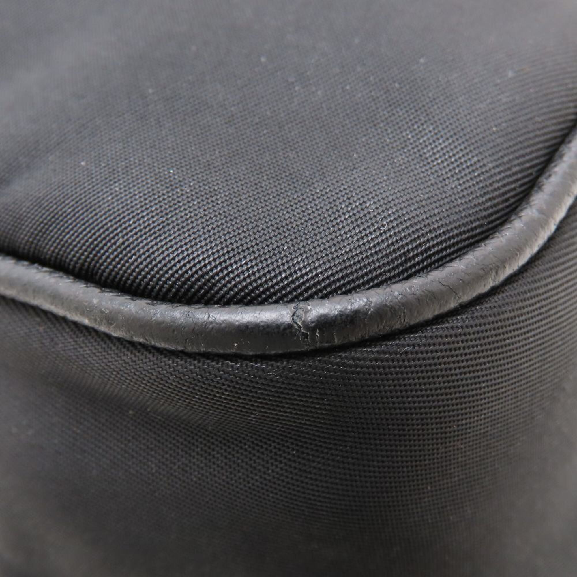 Prada Black Nero Nylon Shoulder Bag (Pre-Owned)
