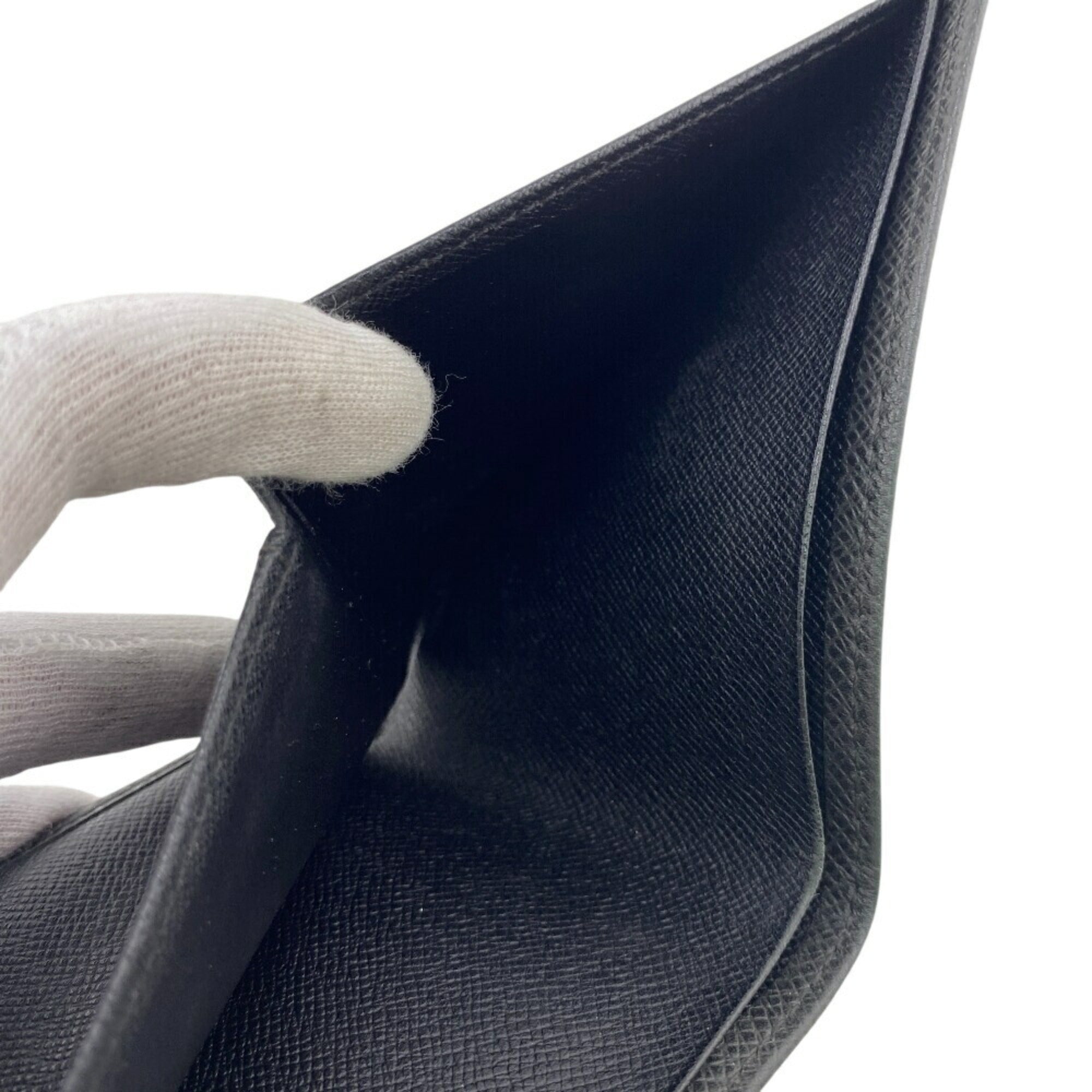 Louis Vuitton Black Leather Wallet (Bi-Fold) (Pre-Owned)