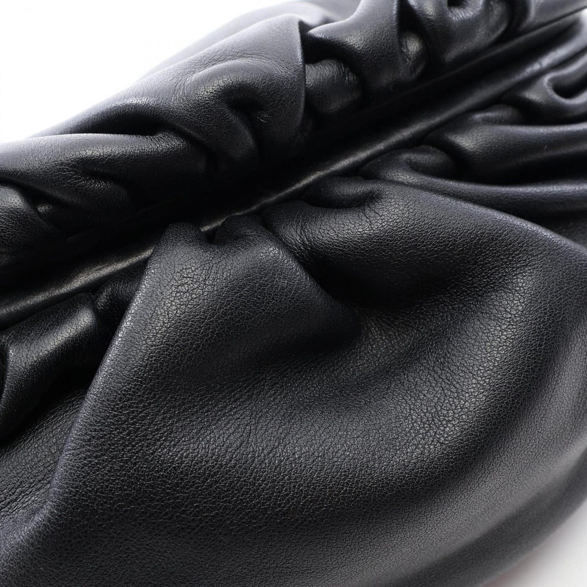 Bottega Veneta Black Leather Fanny Pack Handbag Pouch (Pre-Owned)