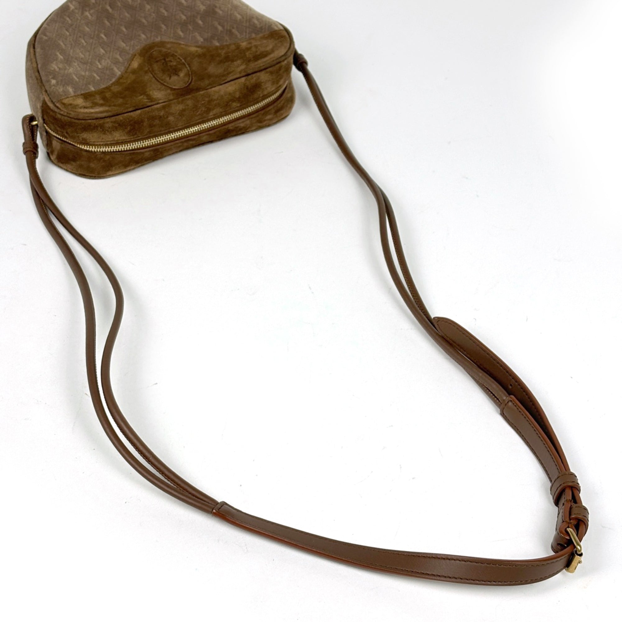 Yves Saint Laurent Brown Suede Shoulder Bag (Pre-Owned)