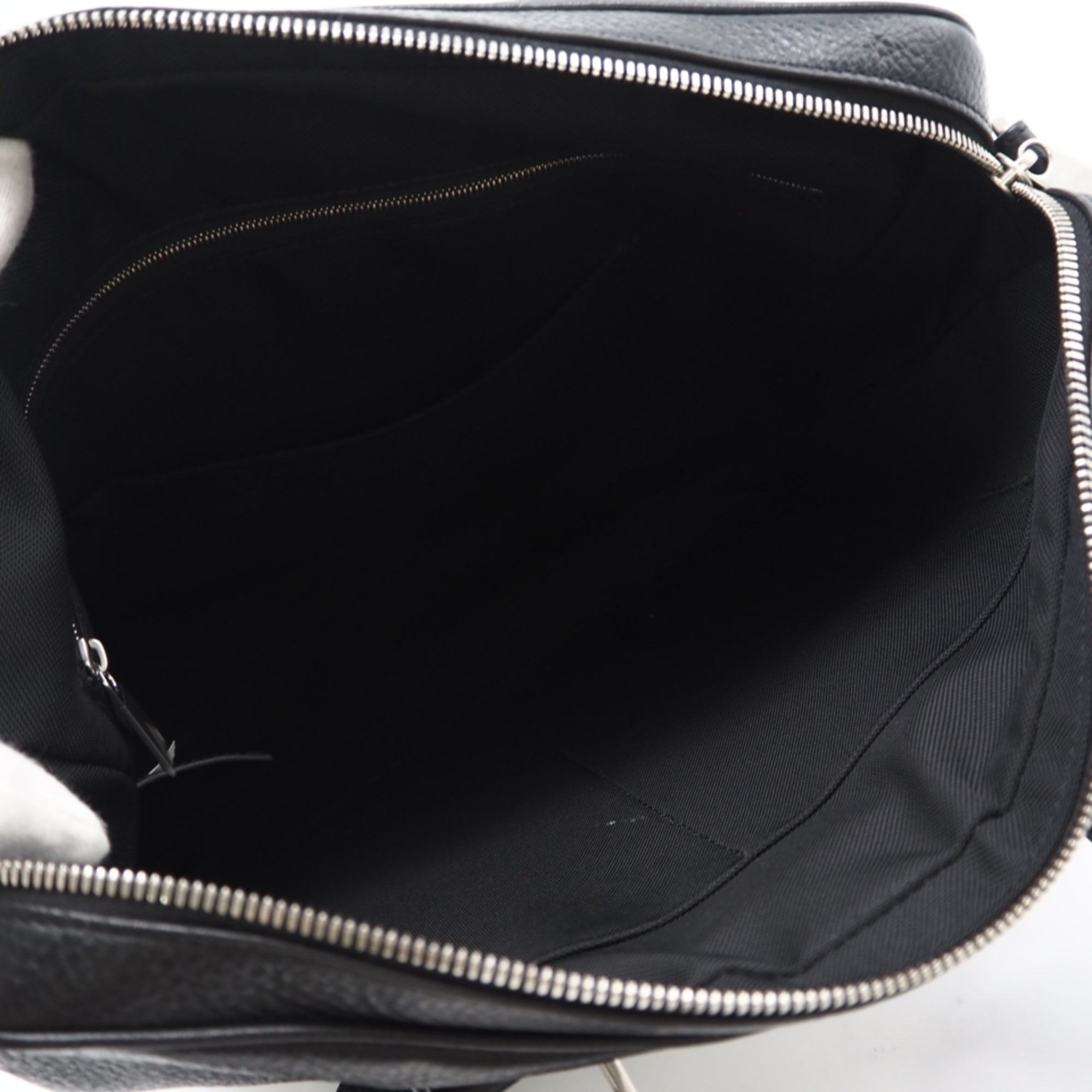 Bottega Veneta Black Leather Briefcase (Pre-Owned)