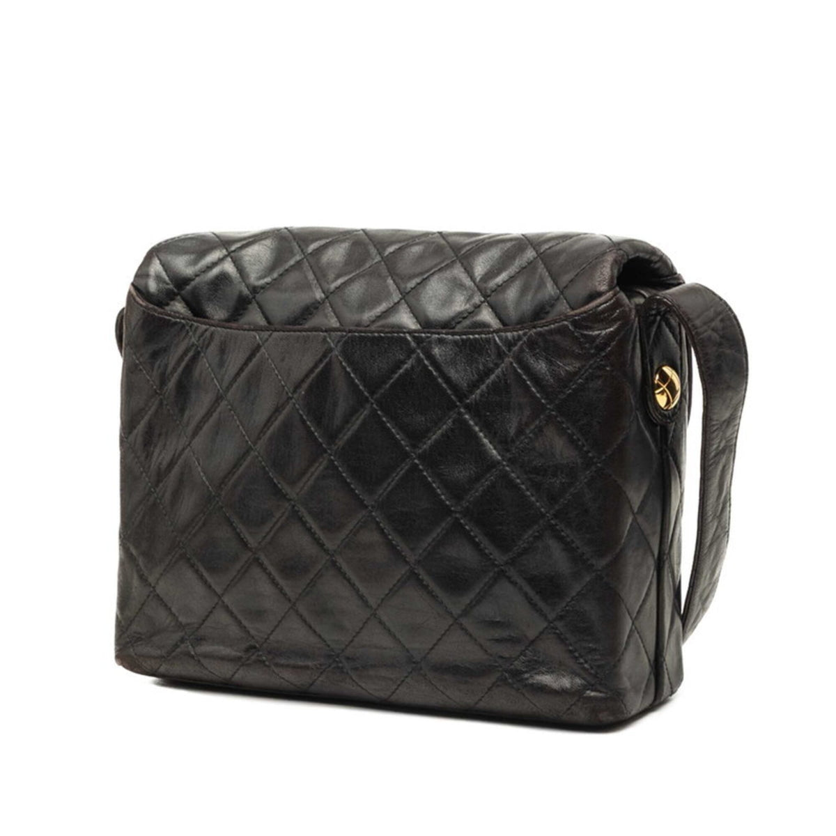 Chanel Matelasse Black Leather Shoulder Bag (Pre-Owned)