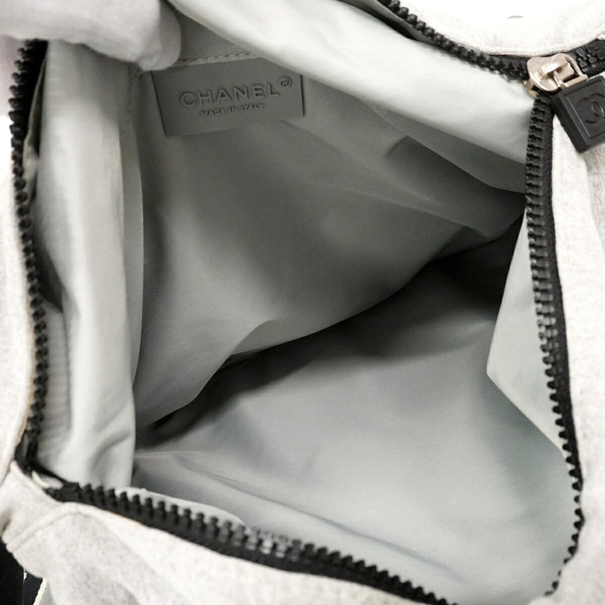 Chanel Gray Cotton Shoulder Bag (Pre-Owned)