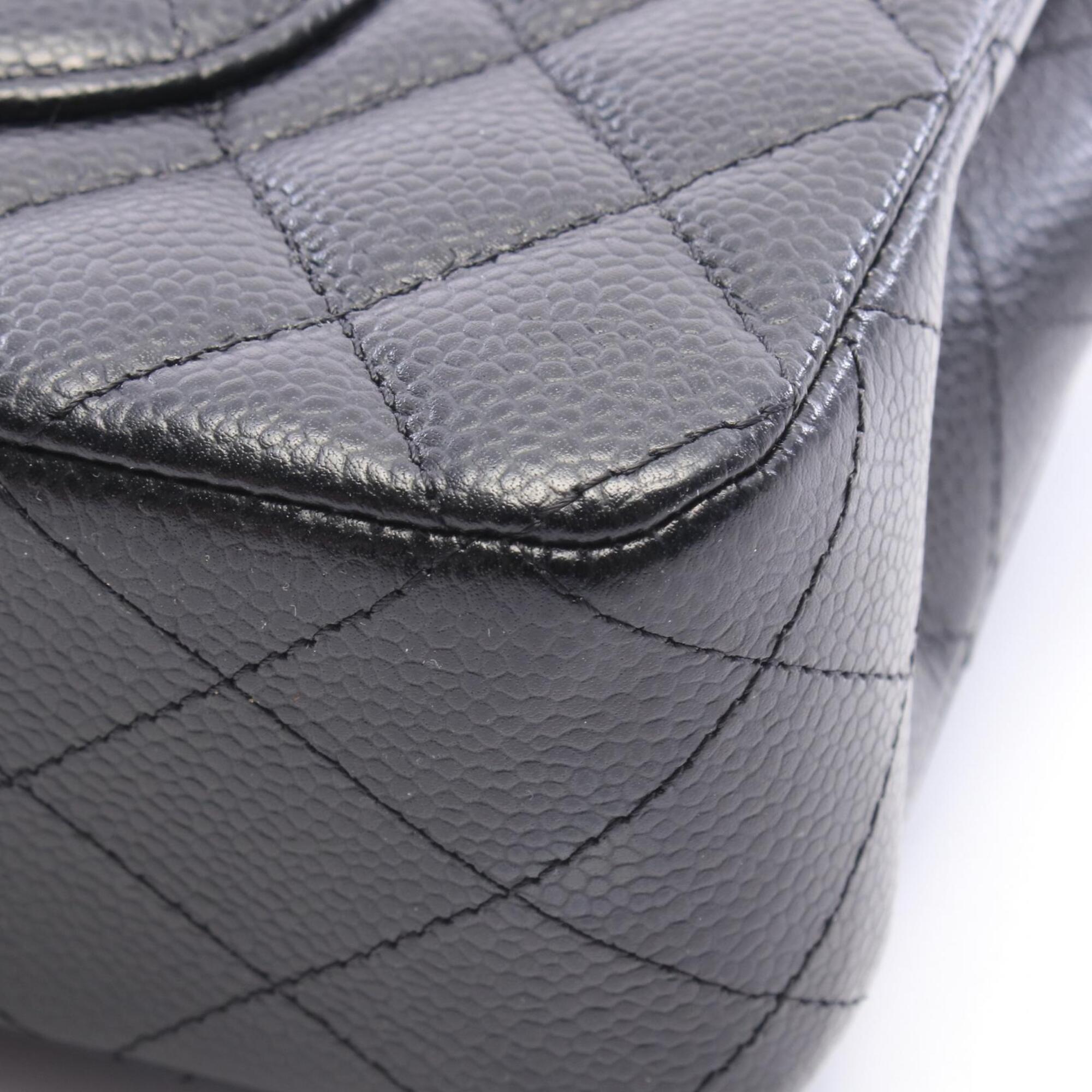 Chanel Black Grained Calfskin Handbag Shoulder Bag (Pre-Owned)