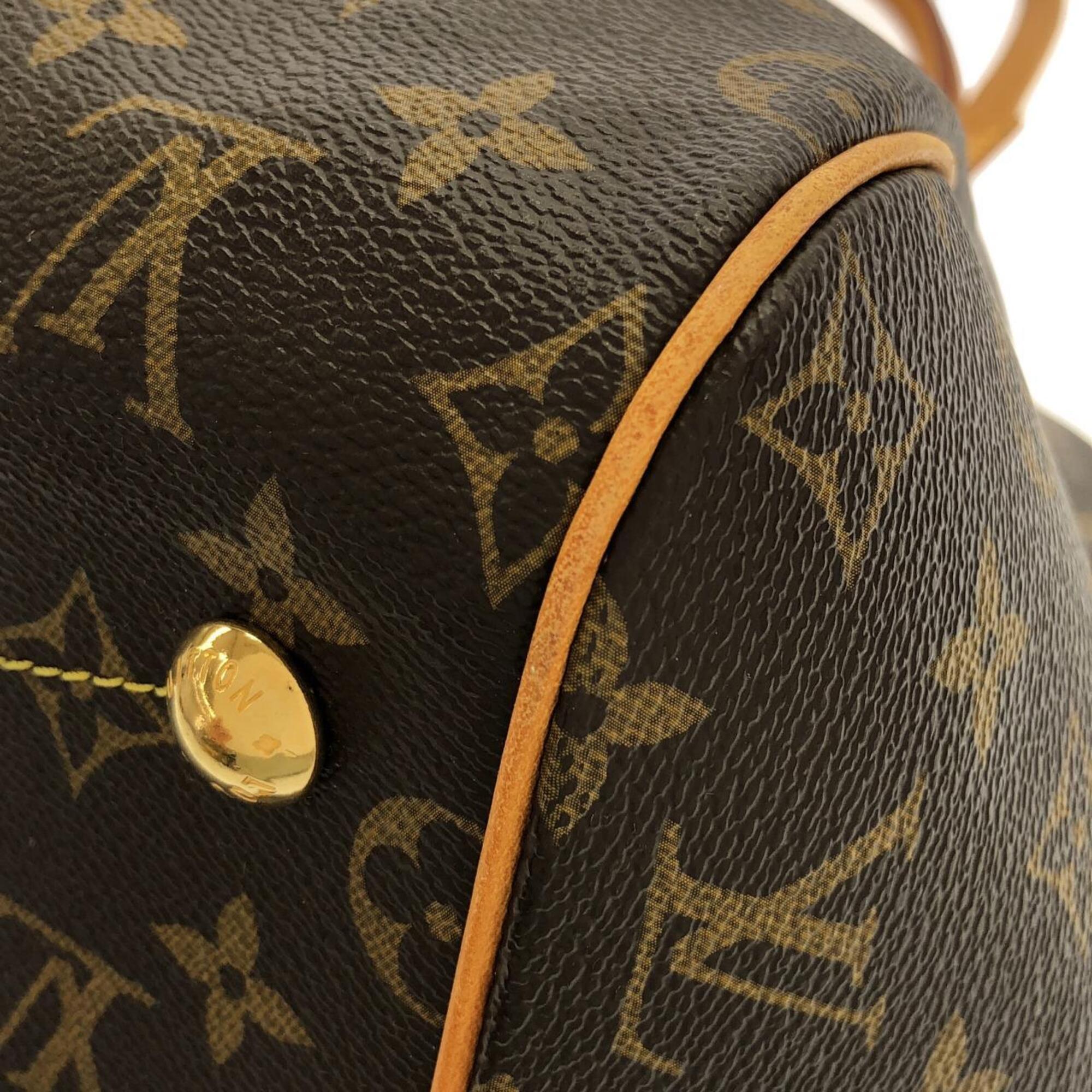Louis Vuitton Marron Coated Canvas Shoulder Bag (Pre-Owned)