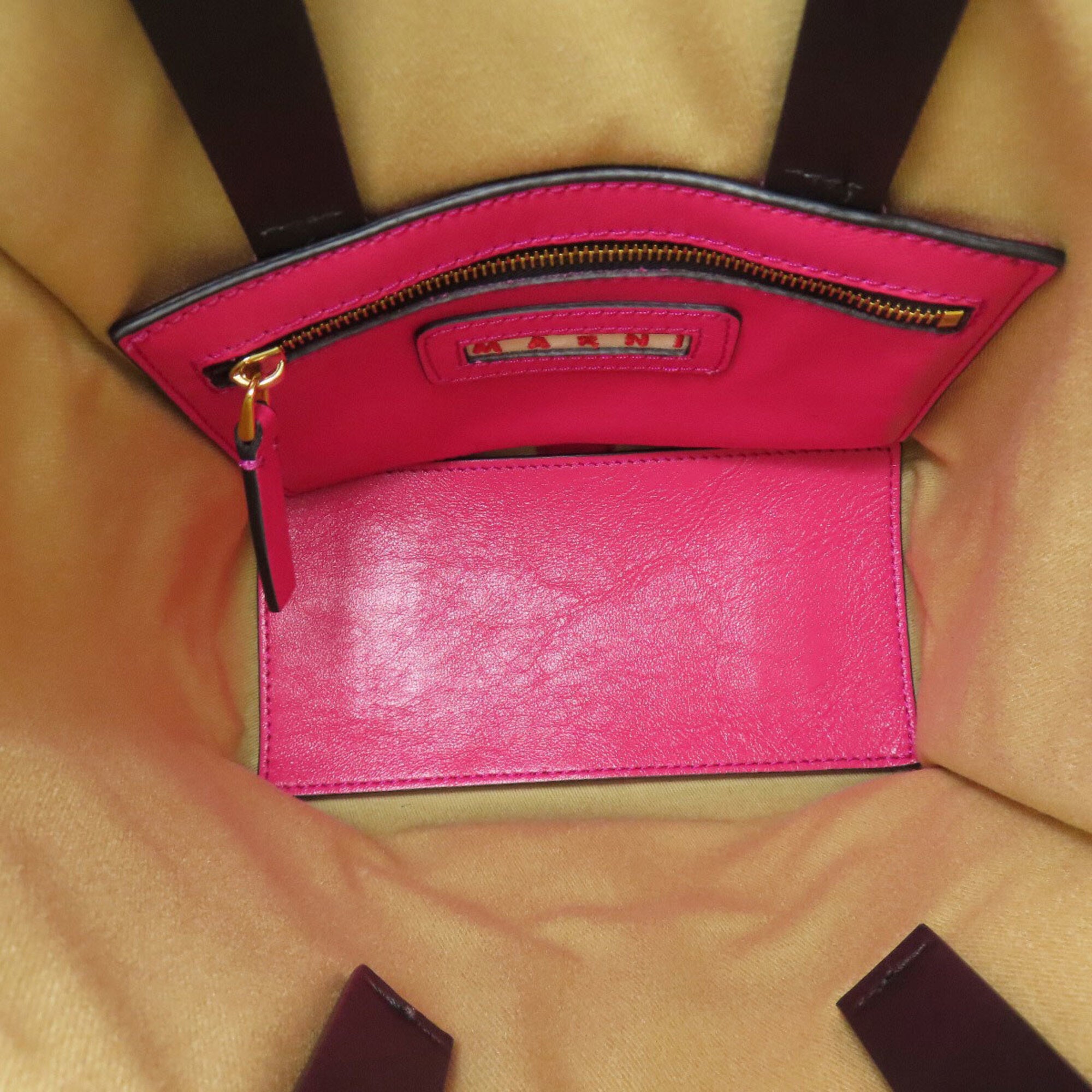 Marni Black Pink Leather Handbag (Pre-Owned)