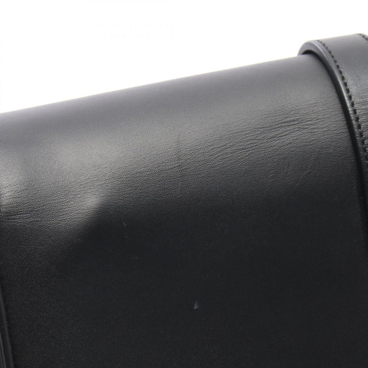 Yves Saint Laurent Black Leather Shoulder Bag (Pre-Owned)
