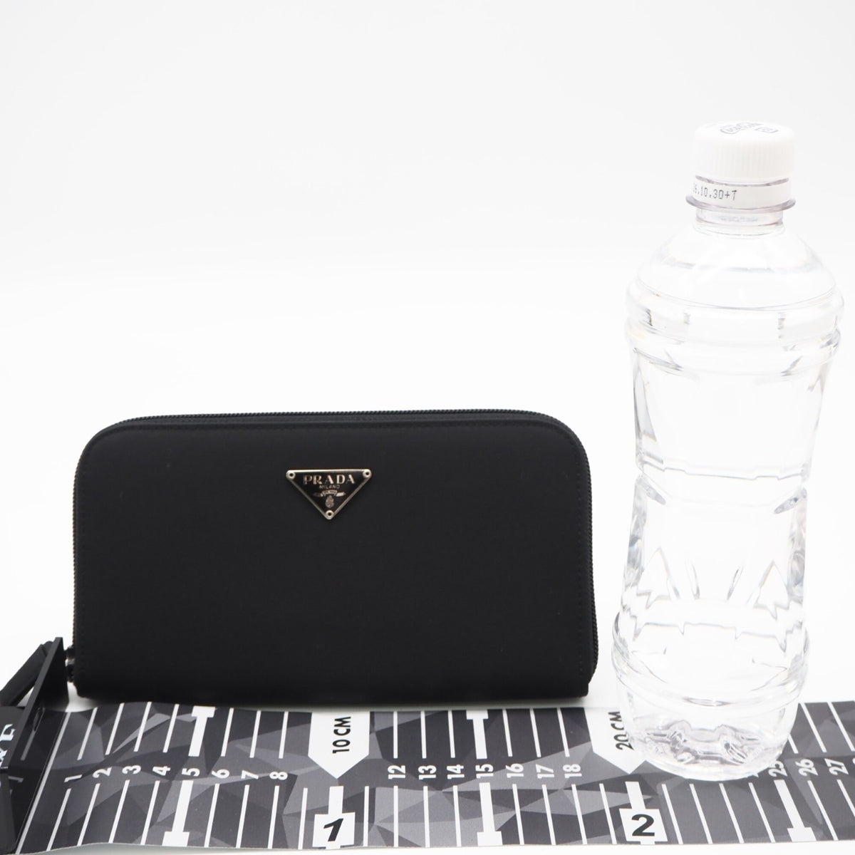 Prada Saffiano Black Nylon Saffiano Long Wallet (Bi-Fold) (Pre-Owned)